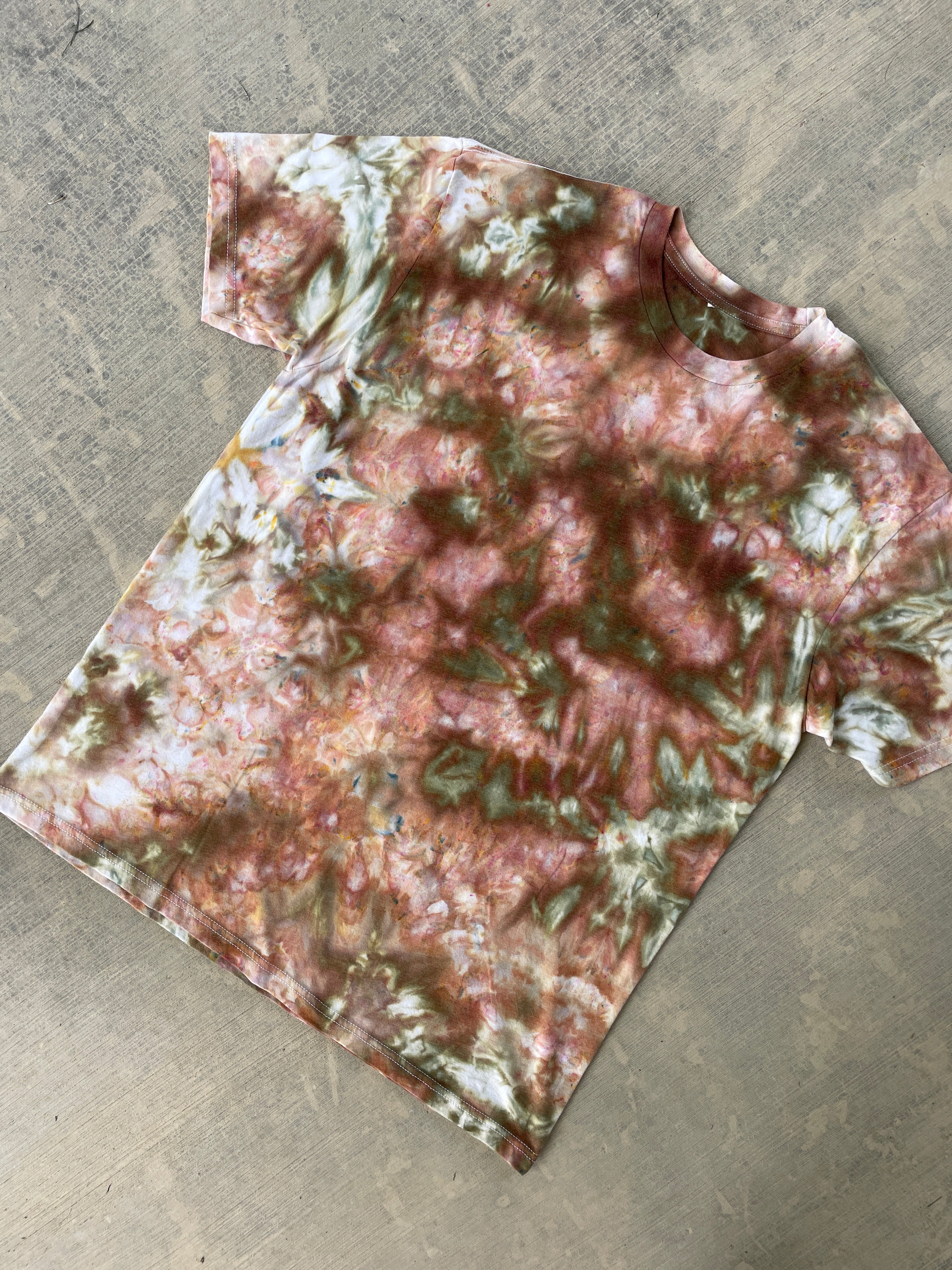 XL Men’s Actual Garbage Pastel Pink, Tan, and Brown Tie Dye Short Sleeve T-Shirt