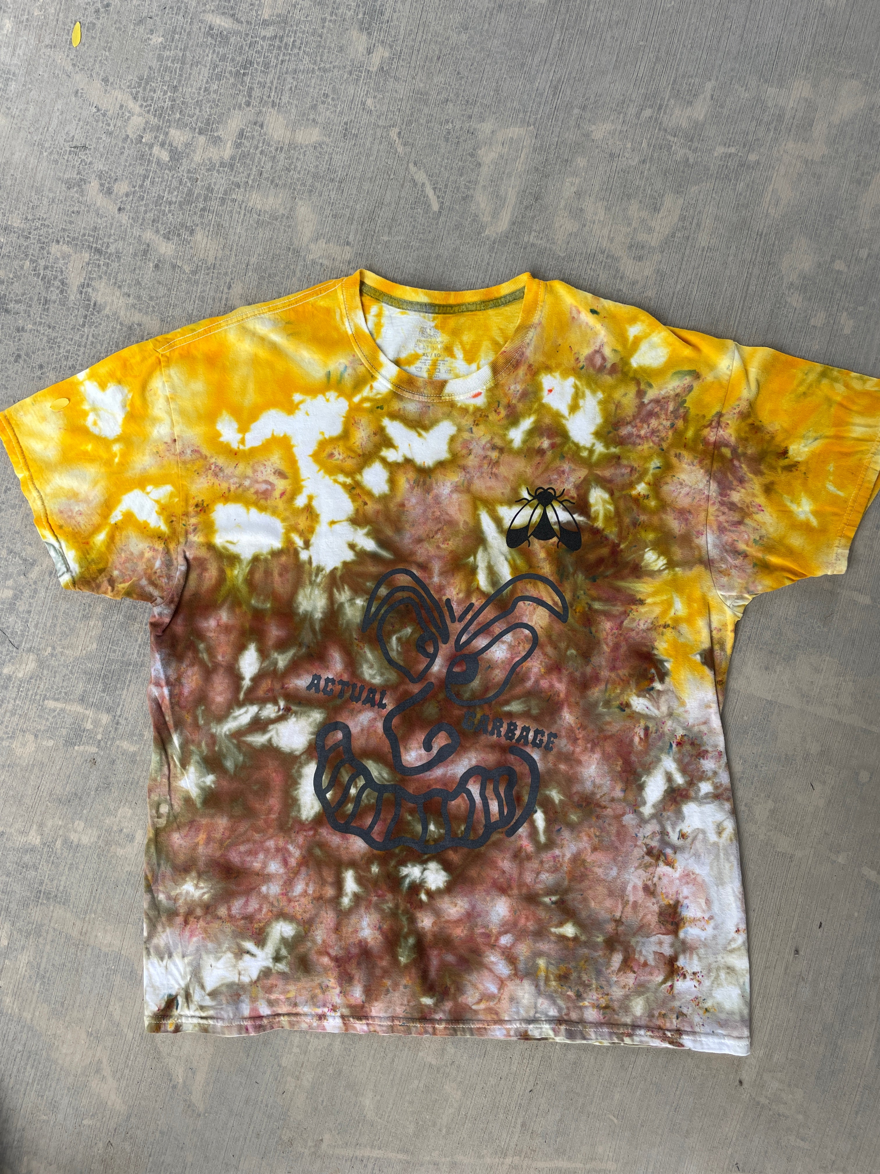 XL Men’s Actual Garbage Yellow and Brown Tie Dye Short Sleeve T-Shirt