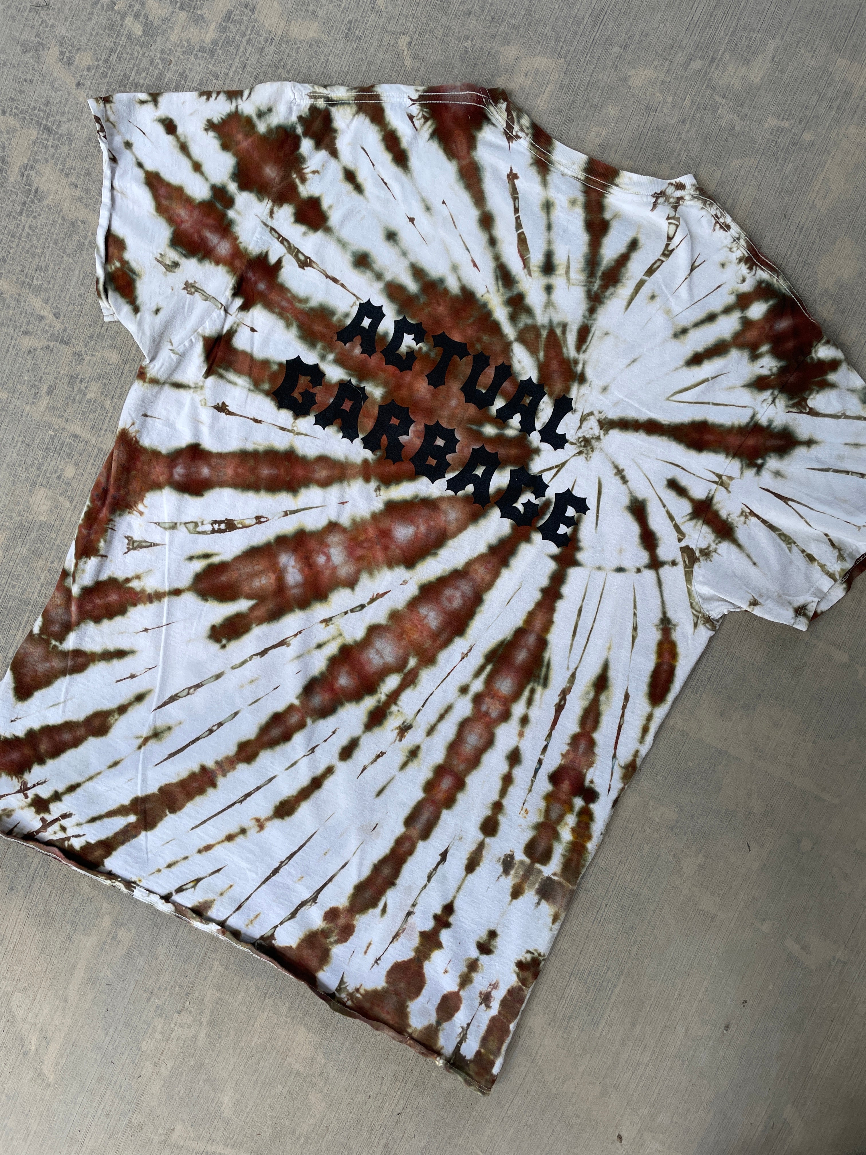 XL Men’s Actual Garbage Tan and Brown Tie Dye Short Sleeve T-Shirt