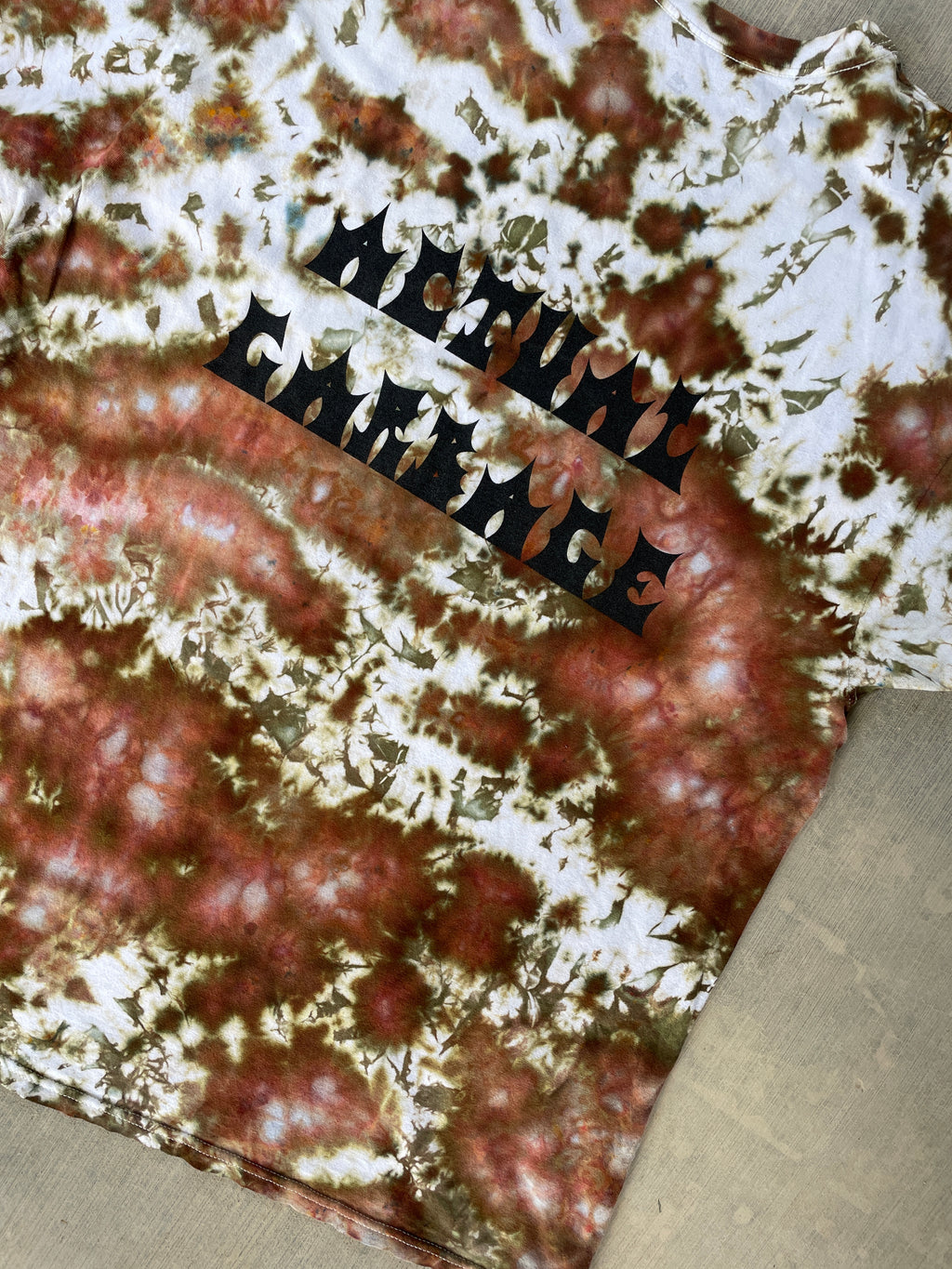 XL Men’s Actual Garbage Tan and Brown Tie Dye Short Sleeve T-Shirt