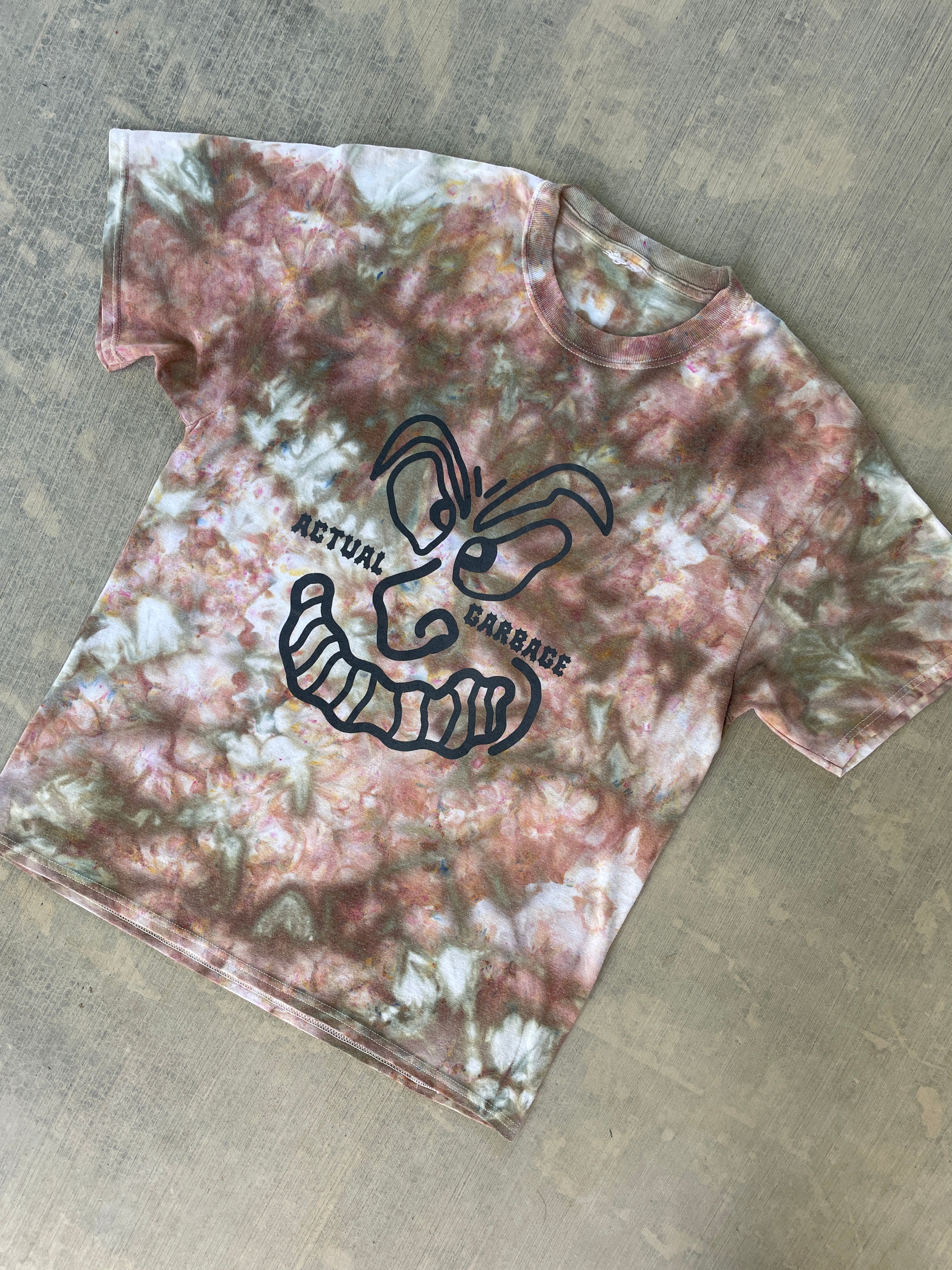 Large Men’s Actual Garbage Pink, Tan, and Brown Tie Dye Short Sleeve T-Shirt
