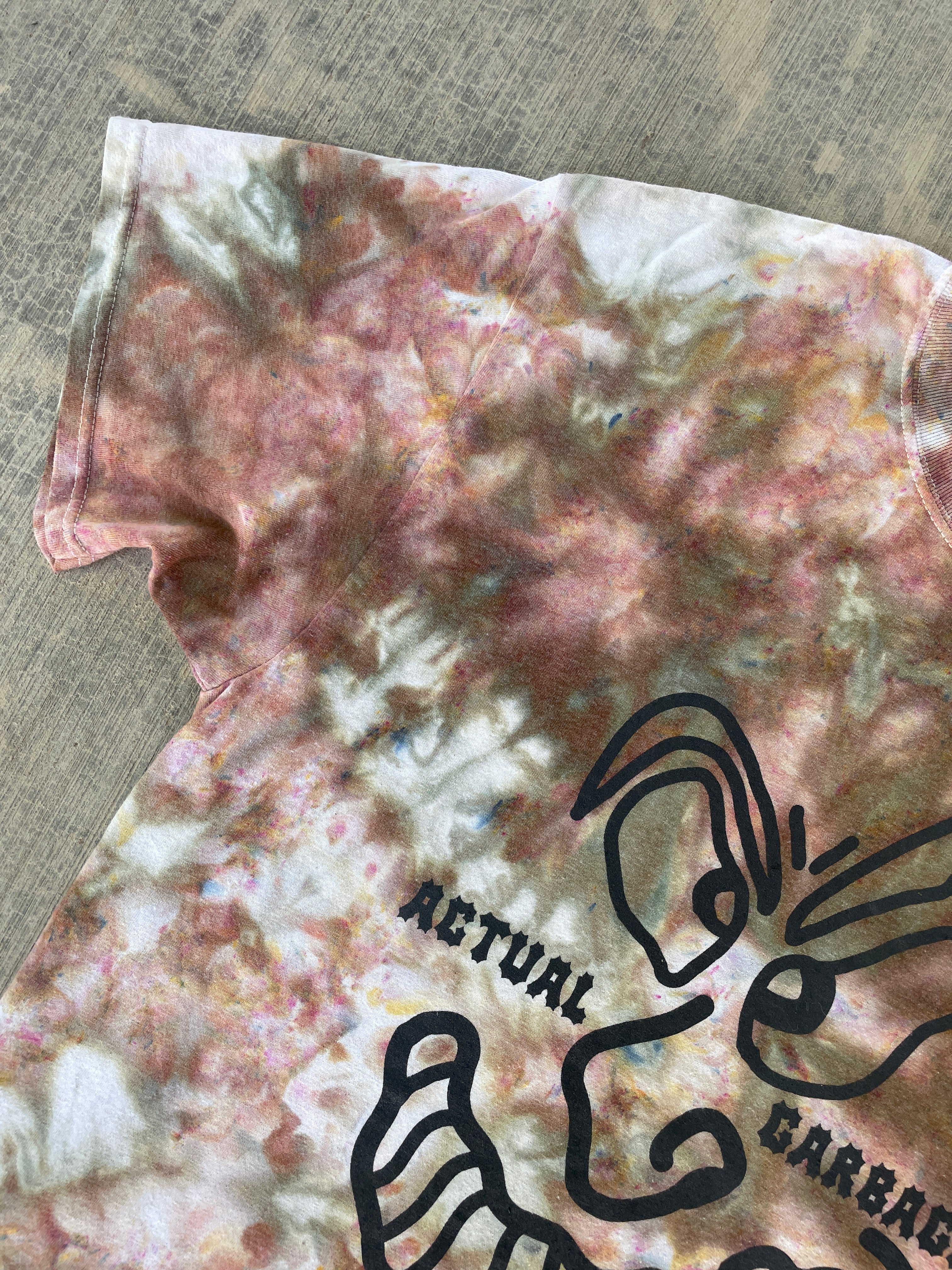 Large Men’s Actual Garbage Pink, Tan, and Brown Tie Dye Short Sleeve T-Shirt