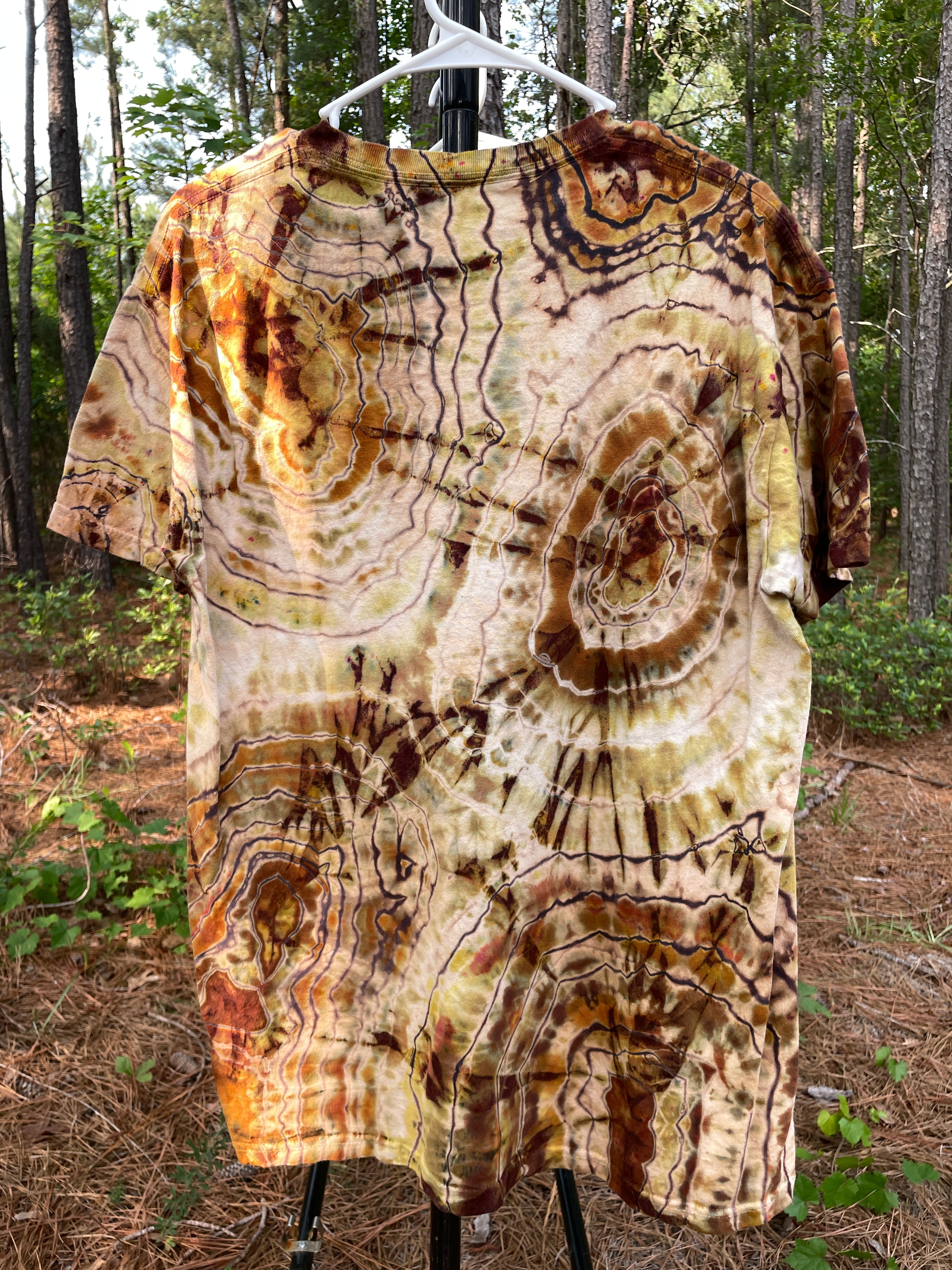 Chimpanzee Brown and Gold Hand-Tie Dyed Short Sleeve T-Shirt (Men's Large)