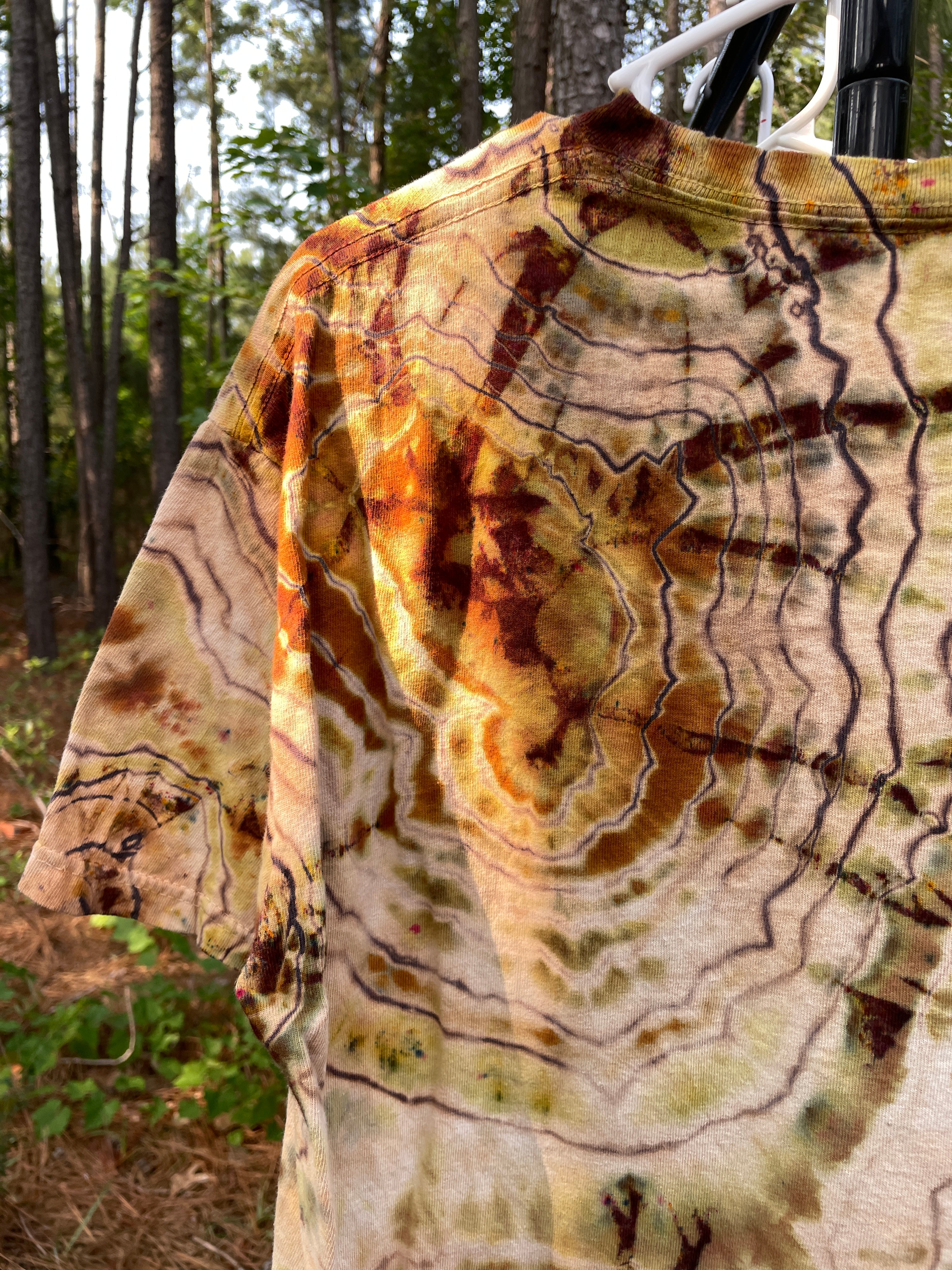 Chimpanzee Brown and Gold Hand-Tie Dyed Short Sleeve T-Shirt (Men's Large)