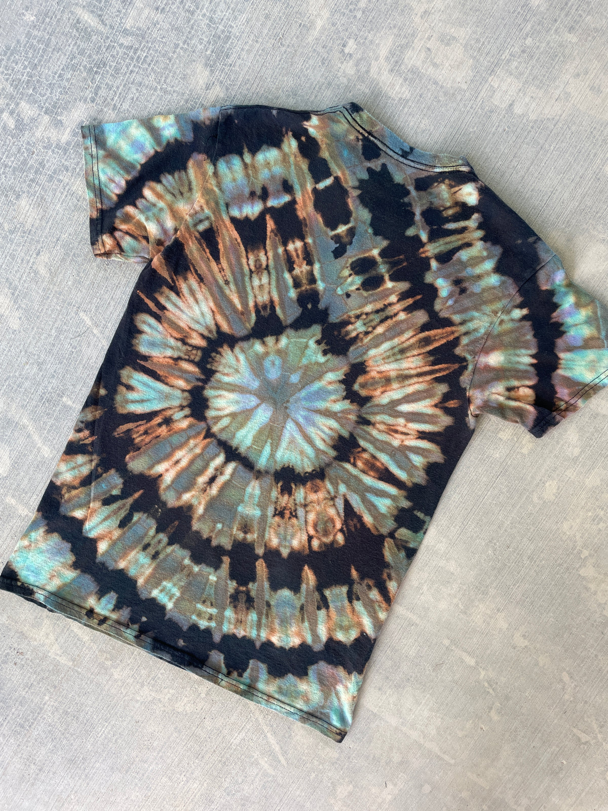 Small Men’s Actual Garbage Dragonball-Z Reverse Tie Dye T-Shirt