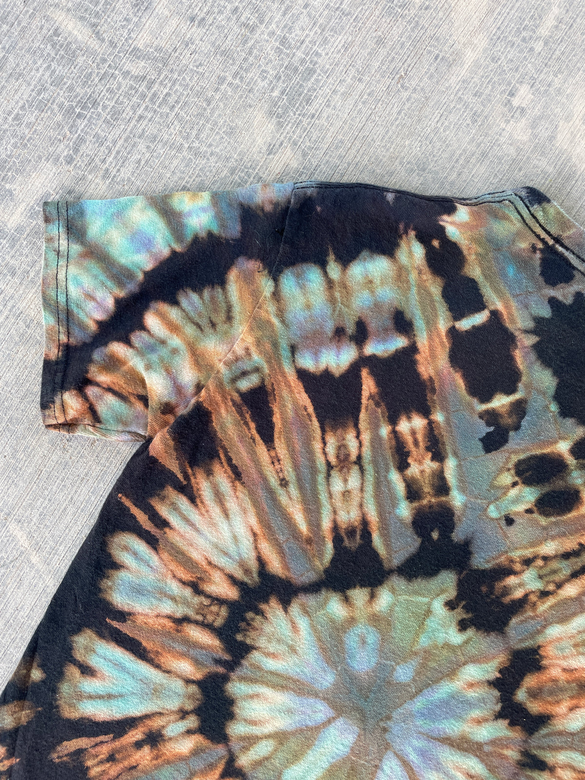 Small Men’s Actual Garbage Dragonball-Z Reverse Tie Dye T-Shirt