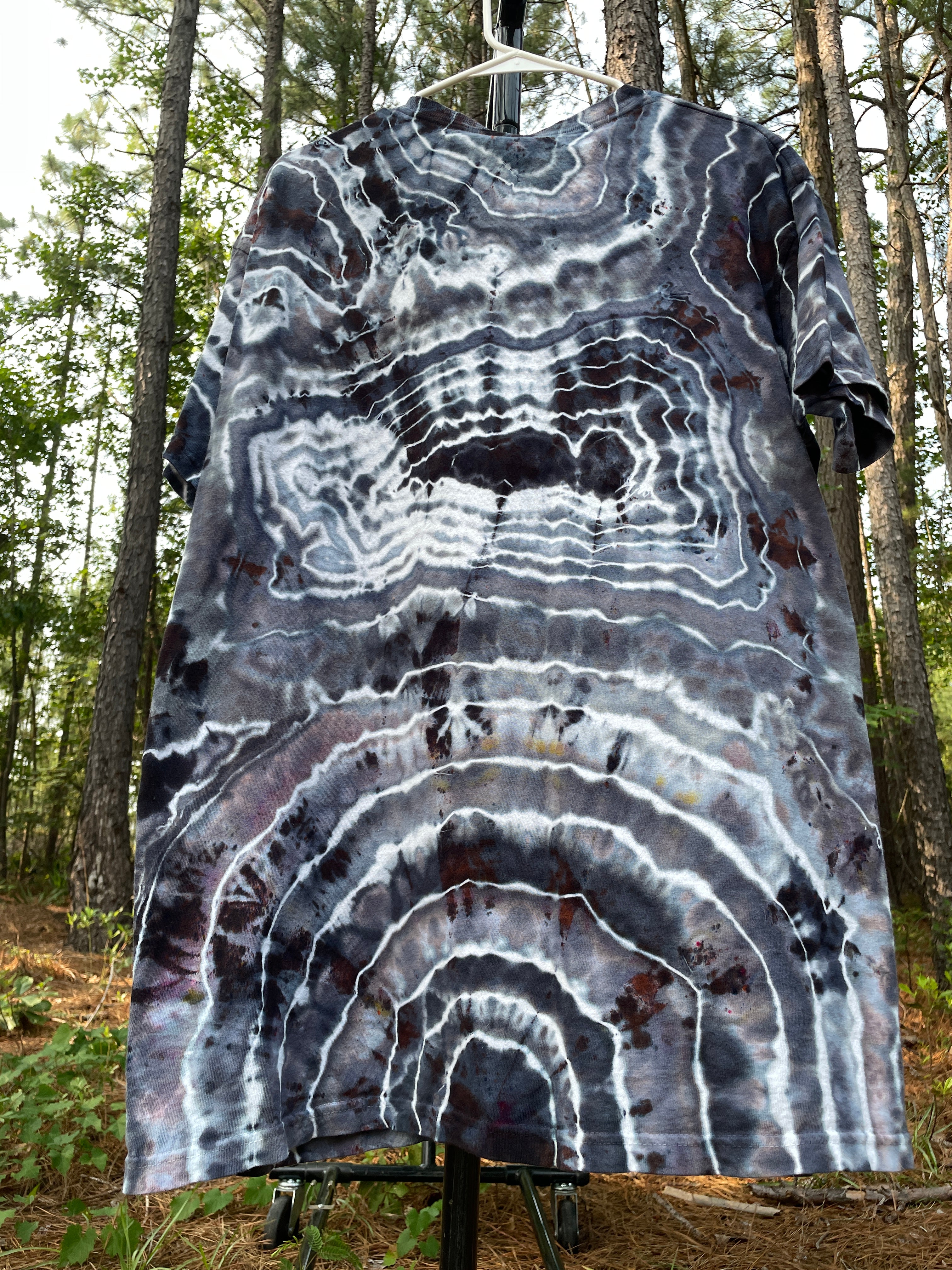 Panda Bear Black and White Hand-Tie Dyed Short Sleeve T-Shirt (Men's Large)