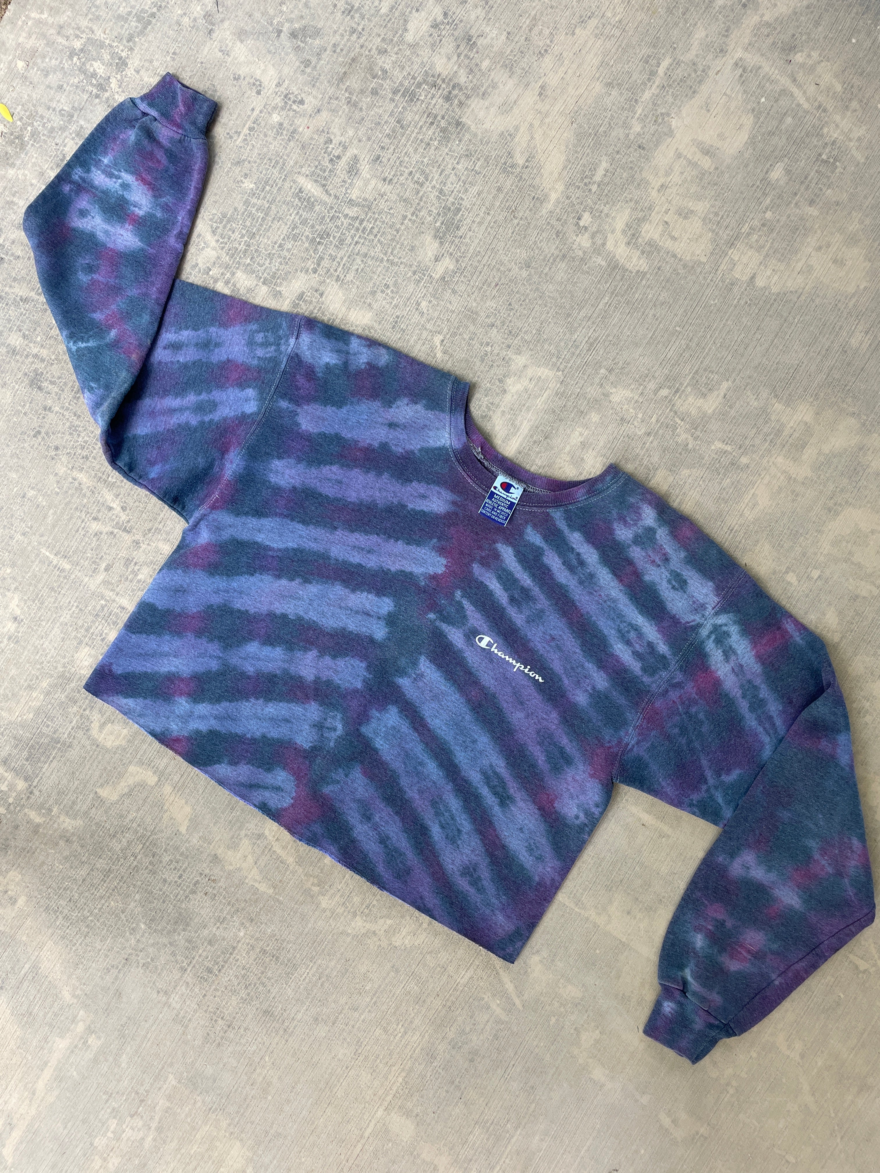 Women's Medium Champion Brand Upcycled Tie Dye Cropped Crewneck Sweatshirt