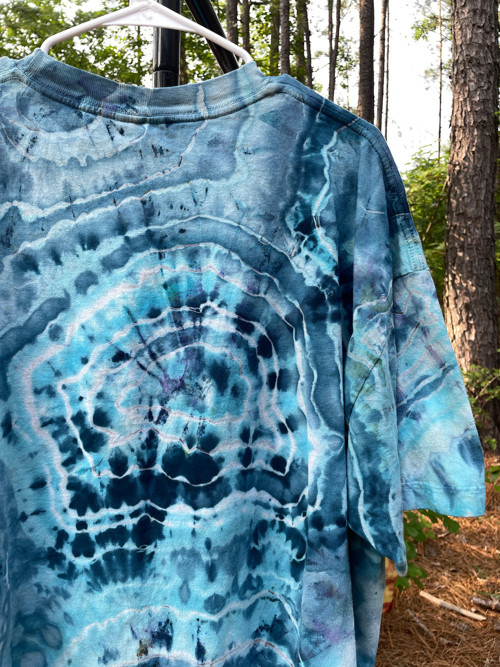 Wolf Pack Blue and White Hand-Tie Dyed Short Sleeve T-Shirt (Men's 2XL)