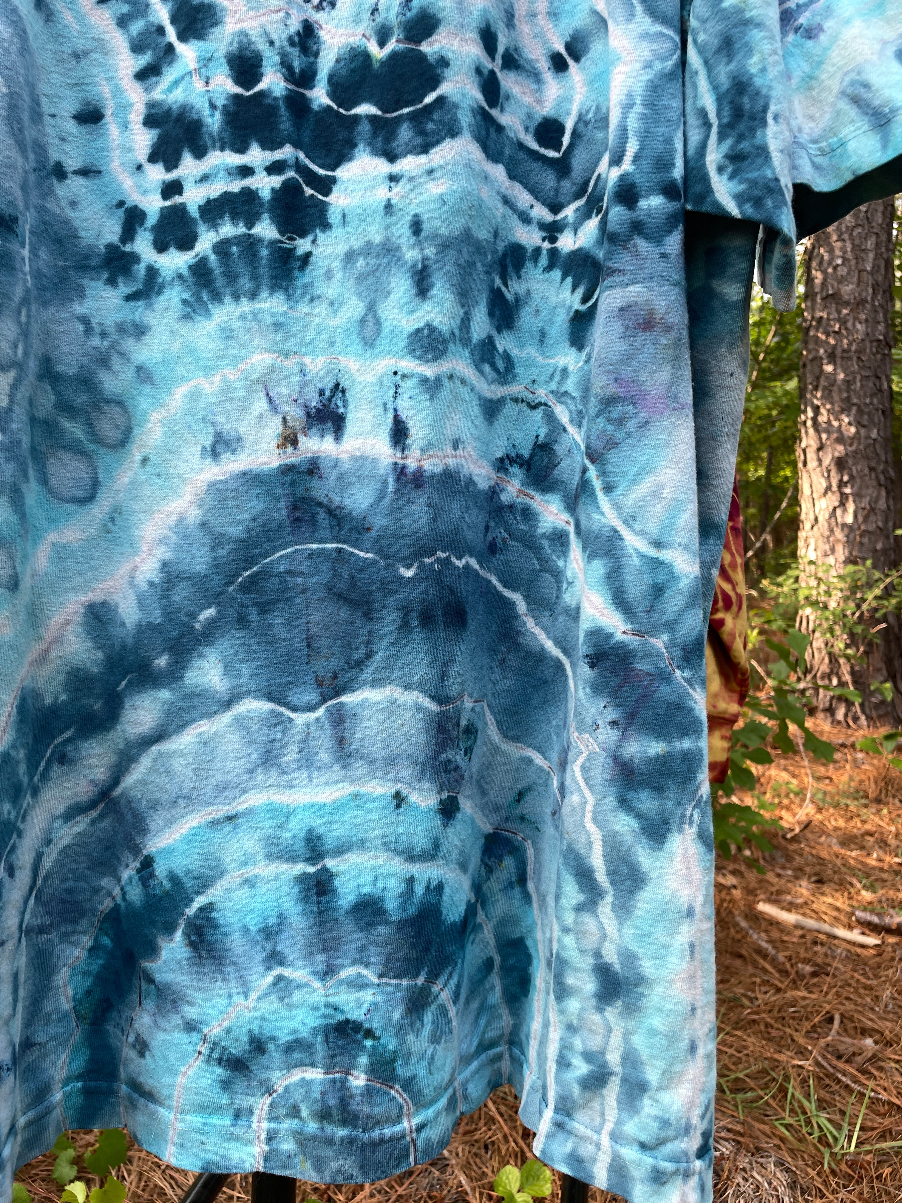 Wolf Pack Blue and White Hand-Tie Dyed Short Sleeve T-Shirt (Men's 2XL)