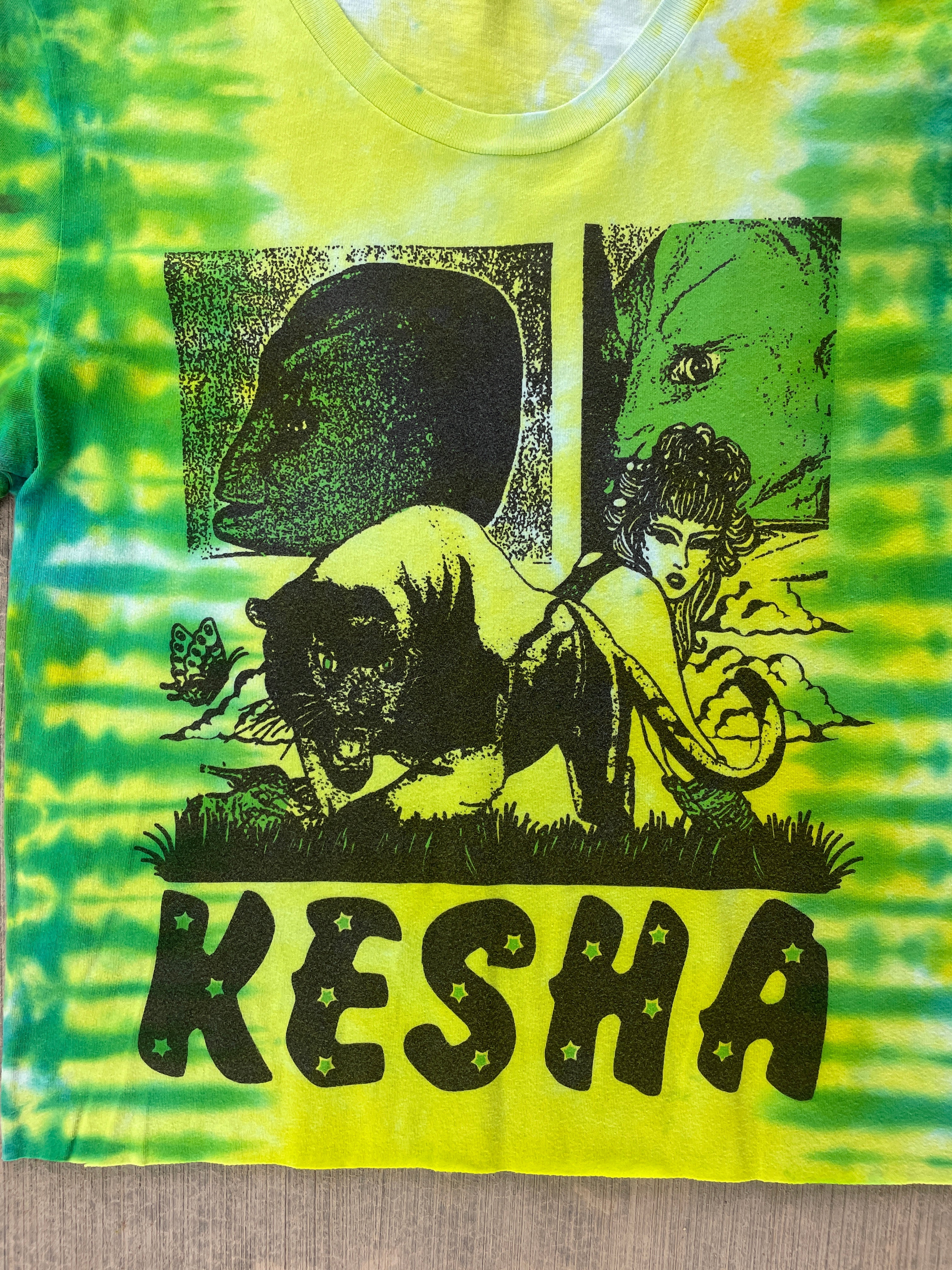 Women's Small Kesha Learn to Let Go Tie Dye Short Sleeve Crop Top
