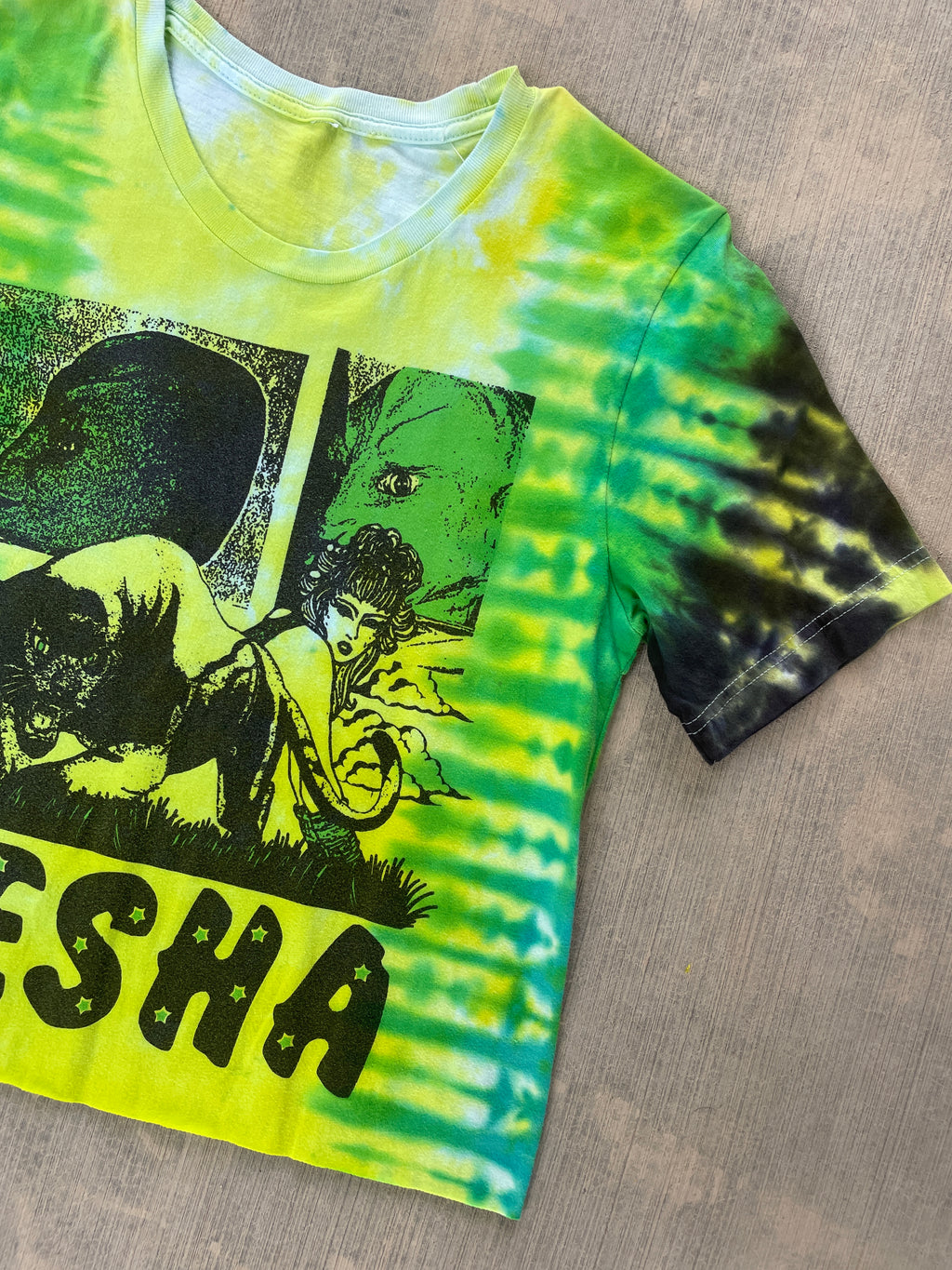 Women's Small Kesha Learn to Let Go Tie Dye Short Sleeve Crop Top