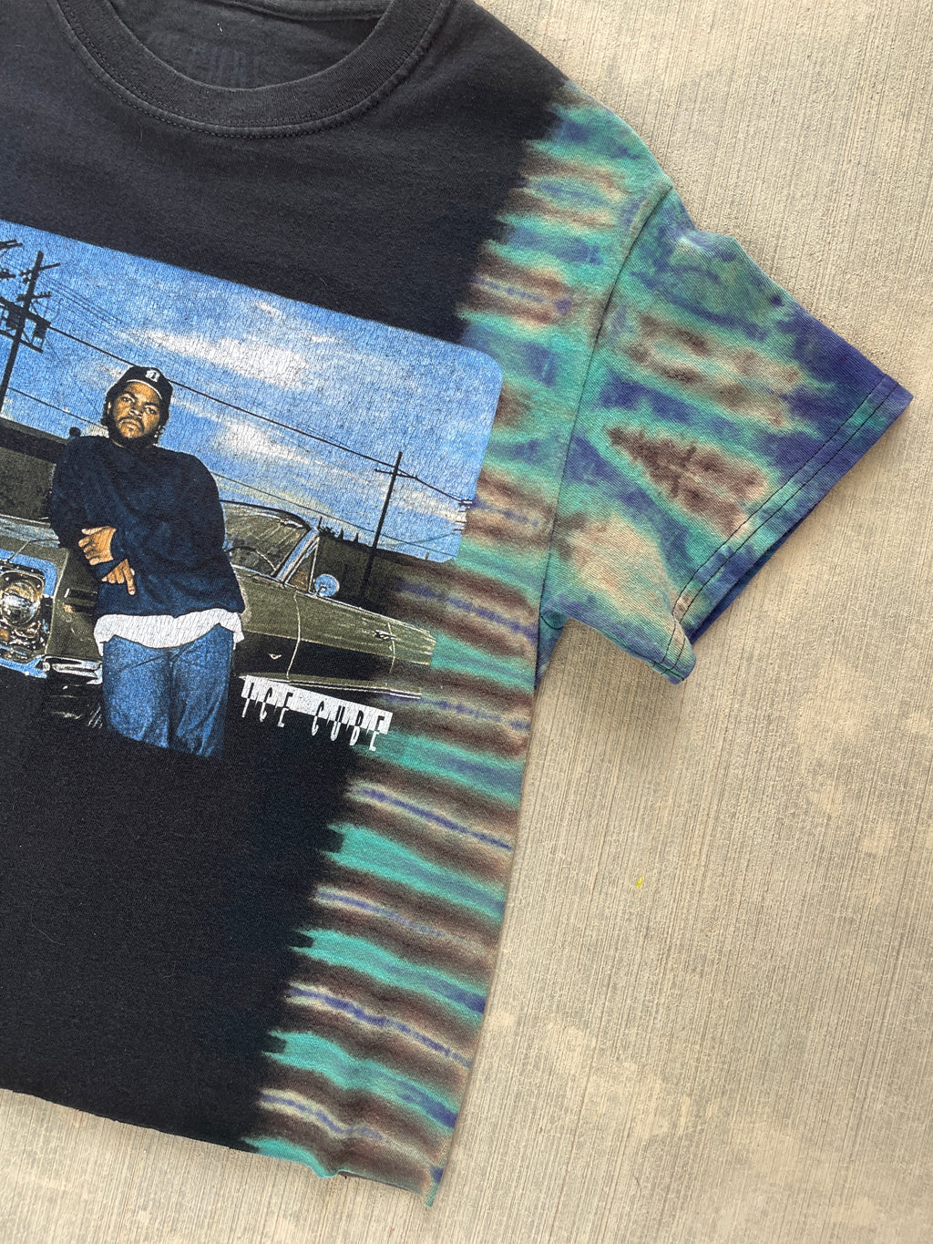 Ice Cube Low Rider Black and Blue Short Sleeve Tie Dye Crop Top | Men's Small
