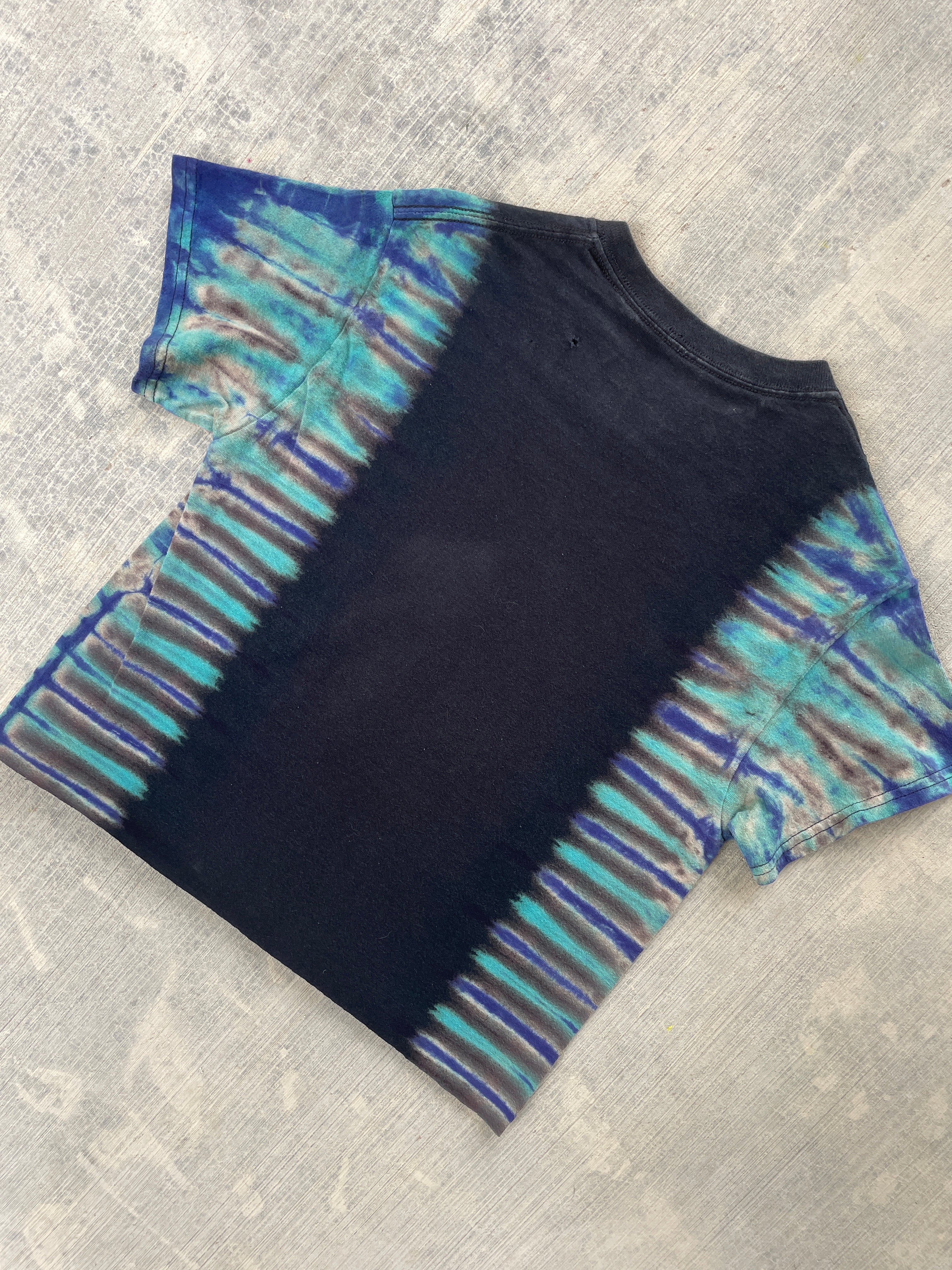 Ice Cube Low Rider Black and Blue Short Sleeve Tie Dye Crop Top | Men's Small