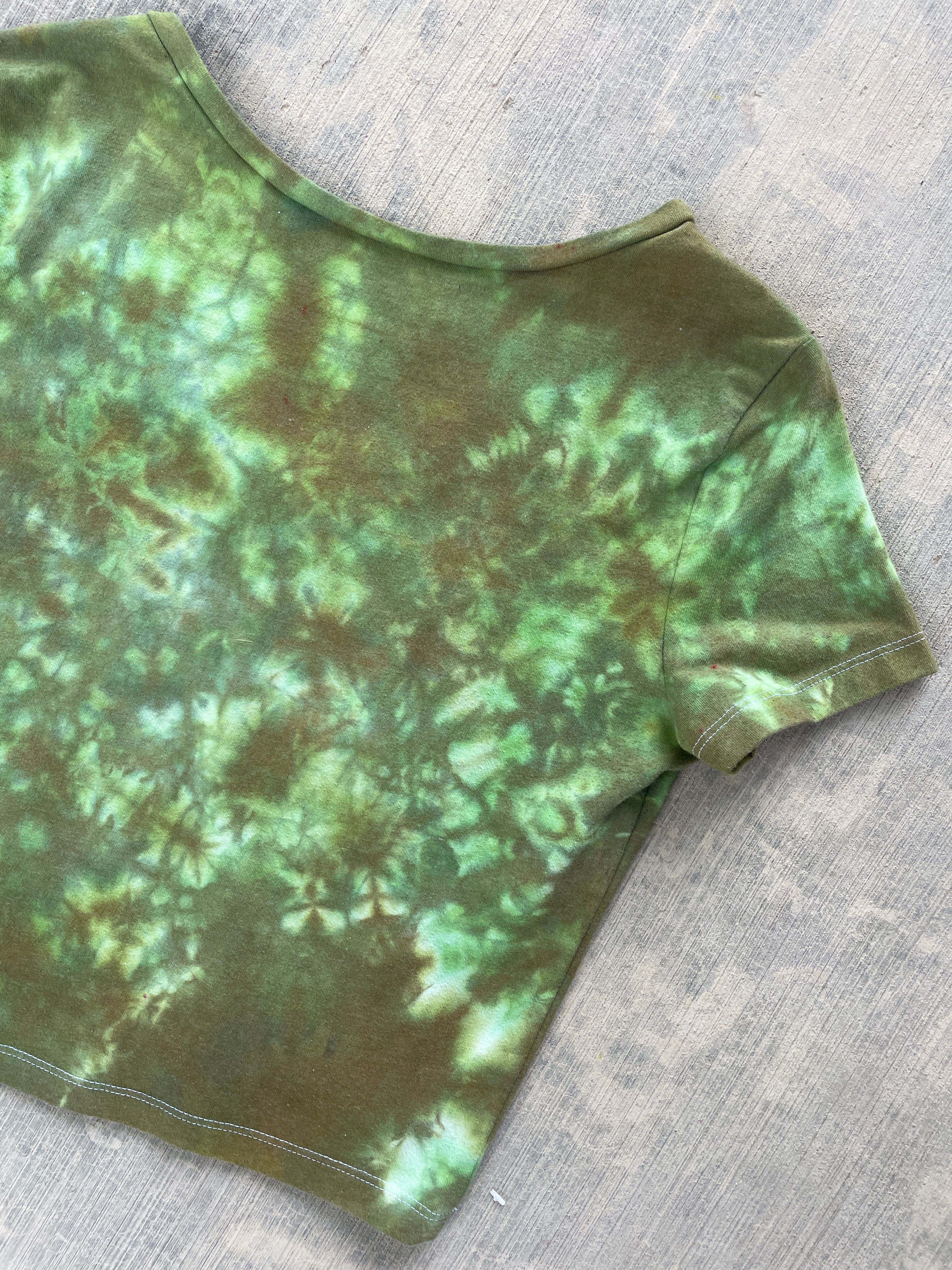 Hand-Printed Send It Skull Green and Brown Reverse Tie Dye Crop Top | Women's Size Medium