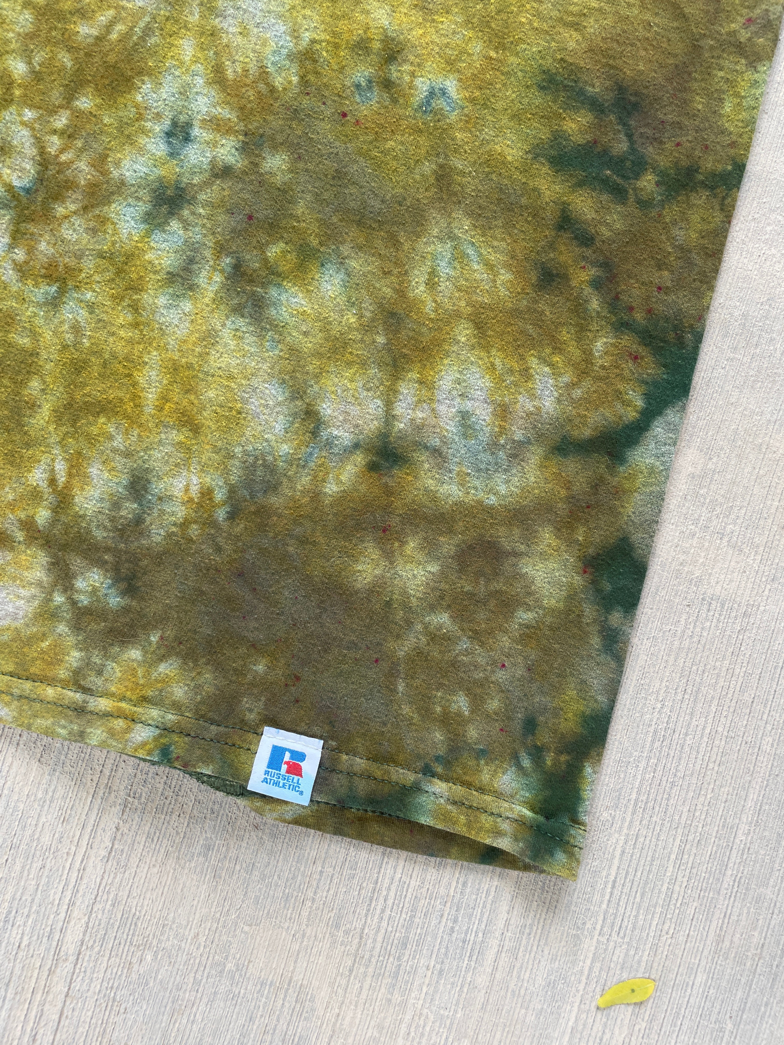 Misprinted Send It Skull Green and Gray Reverse Tie Dye Short Sleeve T-Shirt | Men's Size XL