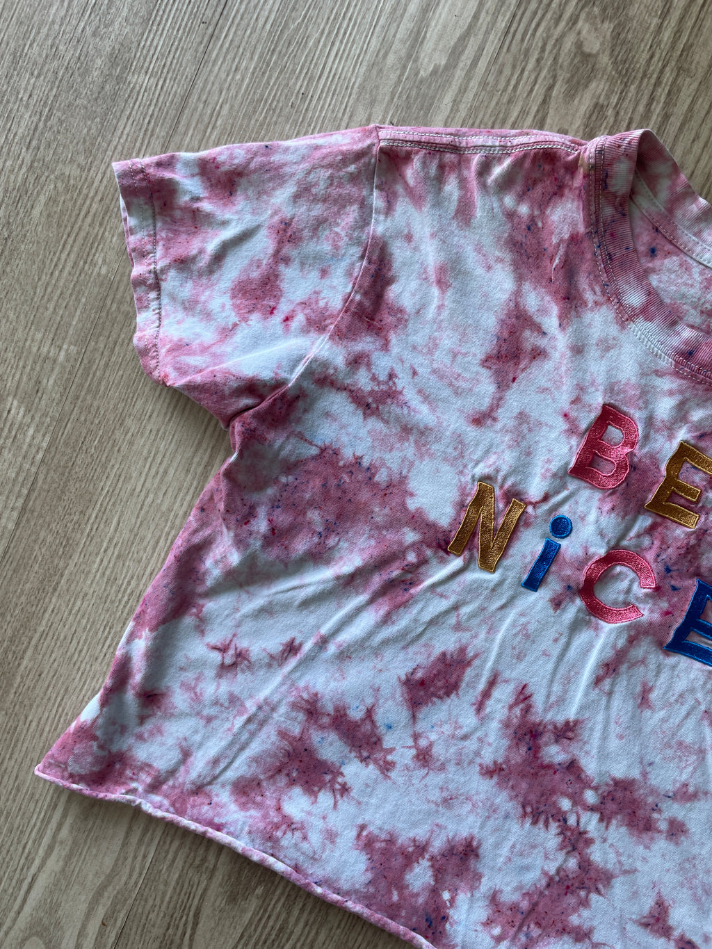 XS/S Women’s BE NICE Handmade Tie Dye Cropped T-Shirt | One-Of-a-Kind Pastel Pink Short Sleeve Crop Top