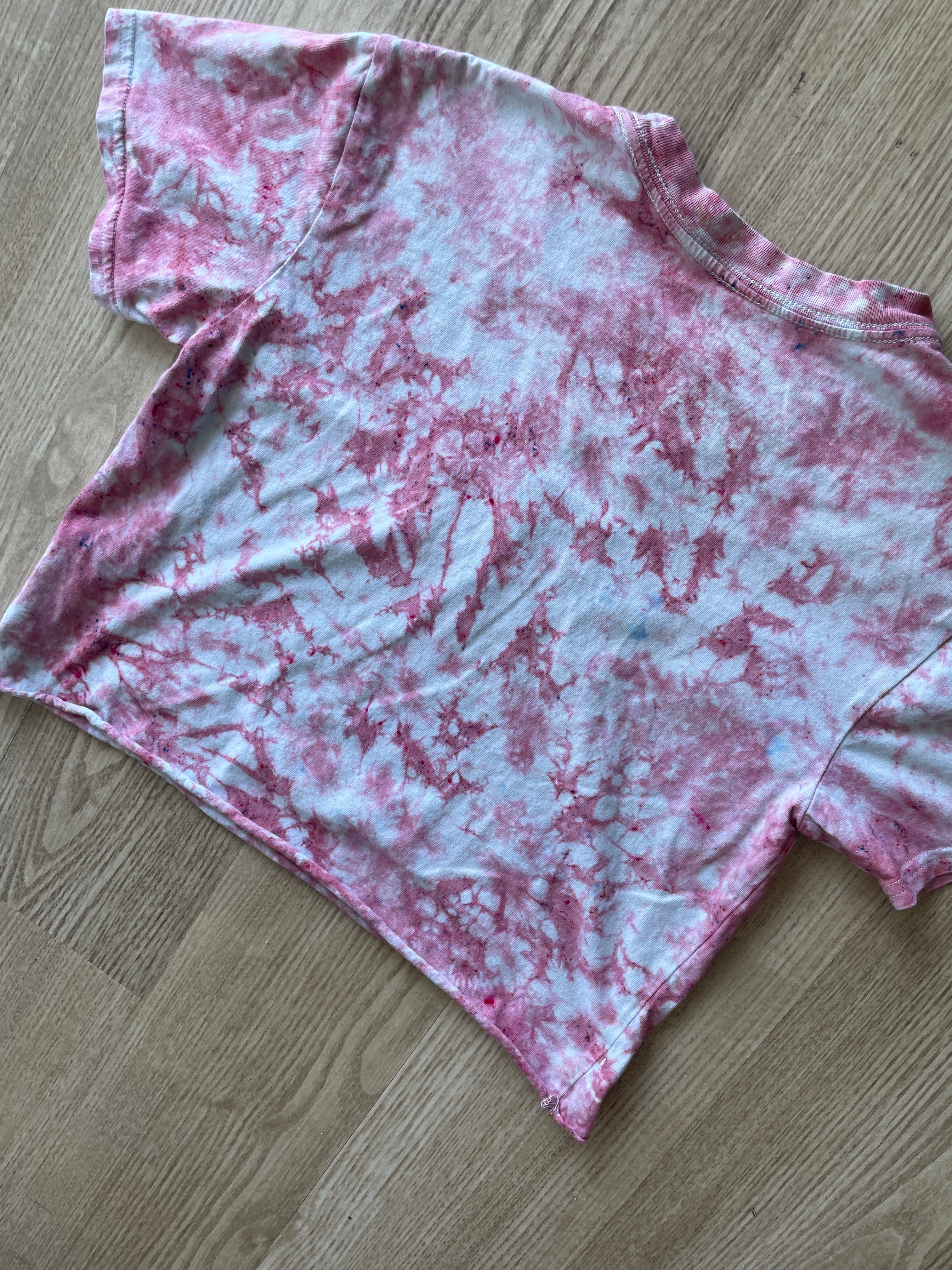 XS/S Women’s BE NICE Handmade Tie Dye Cropped T-Shirt | One-Of-a-Kind Pastel Pink Short Sleeve Crop Top