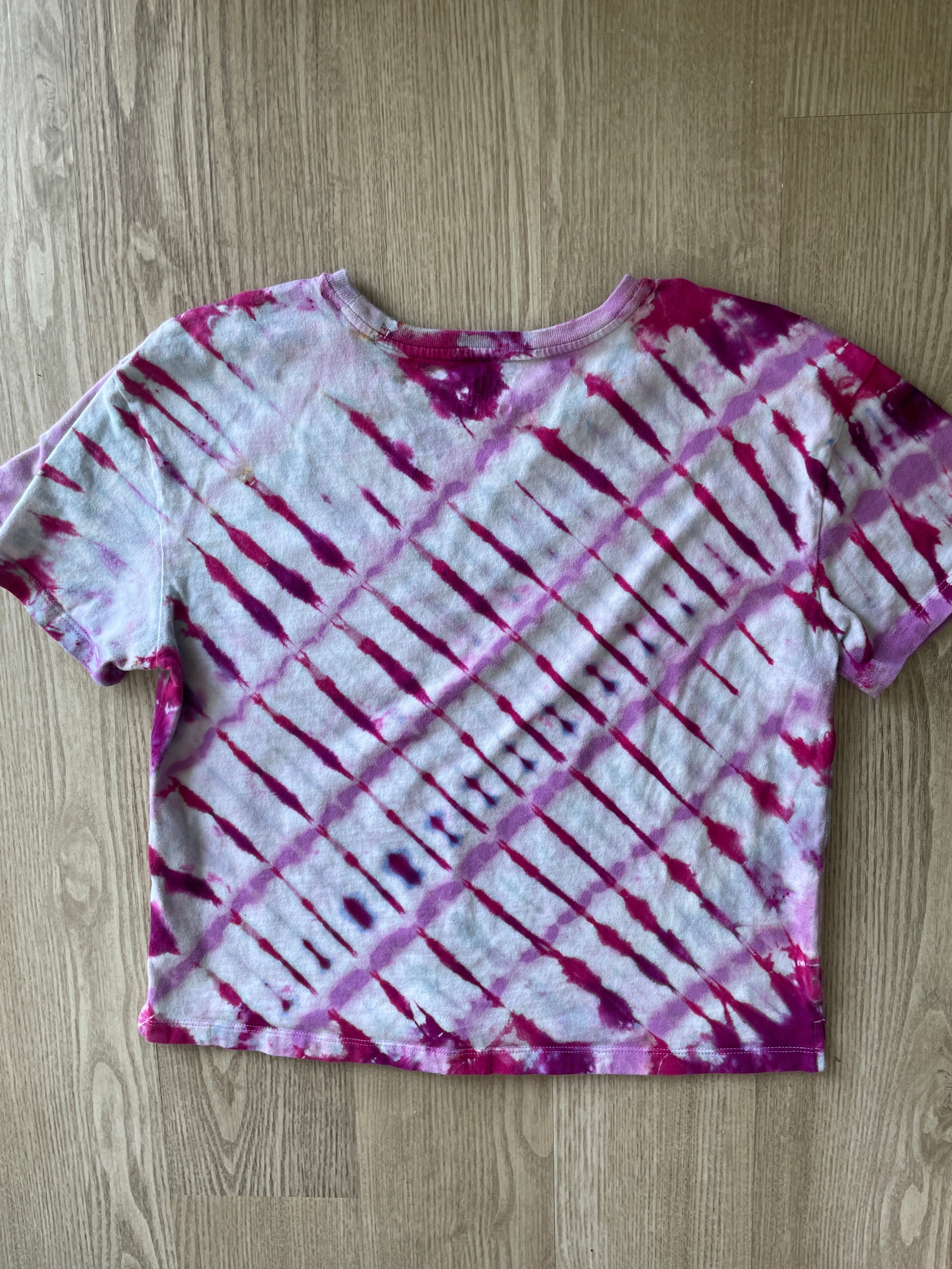 MEDIUM Men’s Handmade Tie Dye Cropped T-Shirt with Breast Pocket | One-Of-a-Kind Pink and White Short Sleeve Crop Top