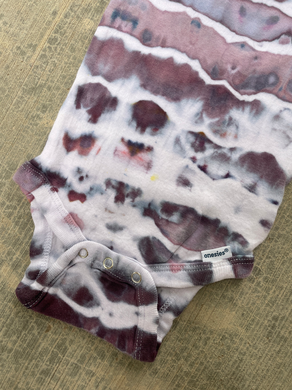 12 MO Purple and Gray Geode Dye Short Sleeve Baby Onesie