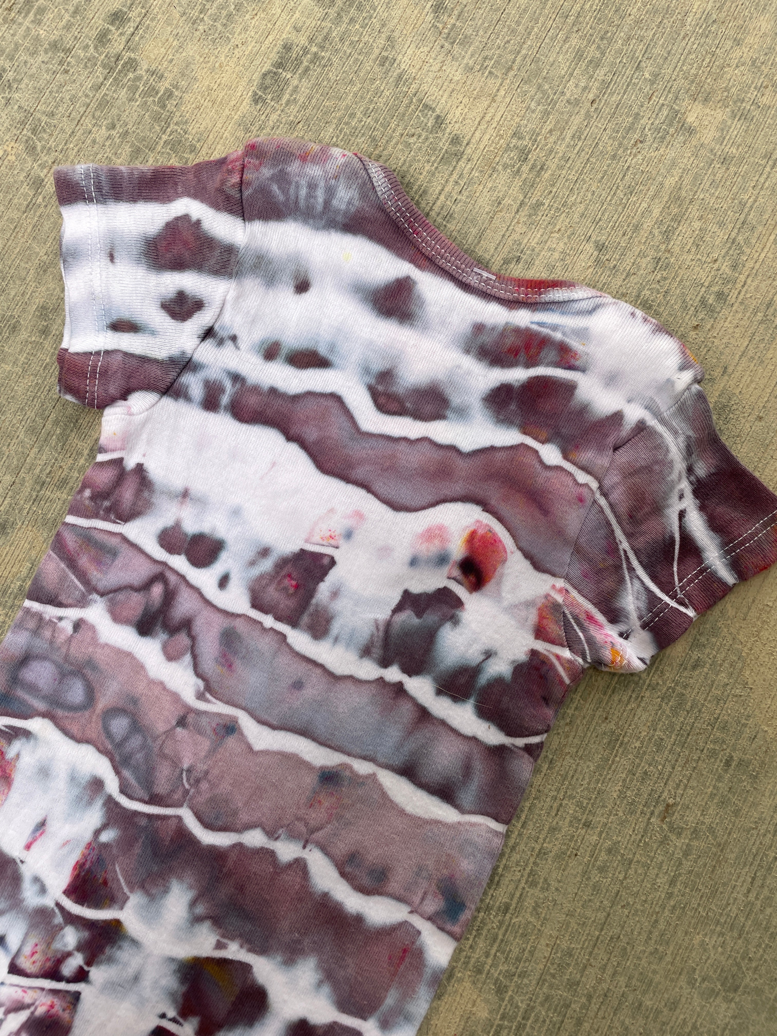 12 MO Purple and Gray Geode Dye Short Sleeve Baby Onesie