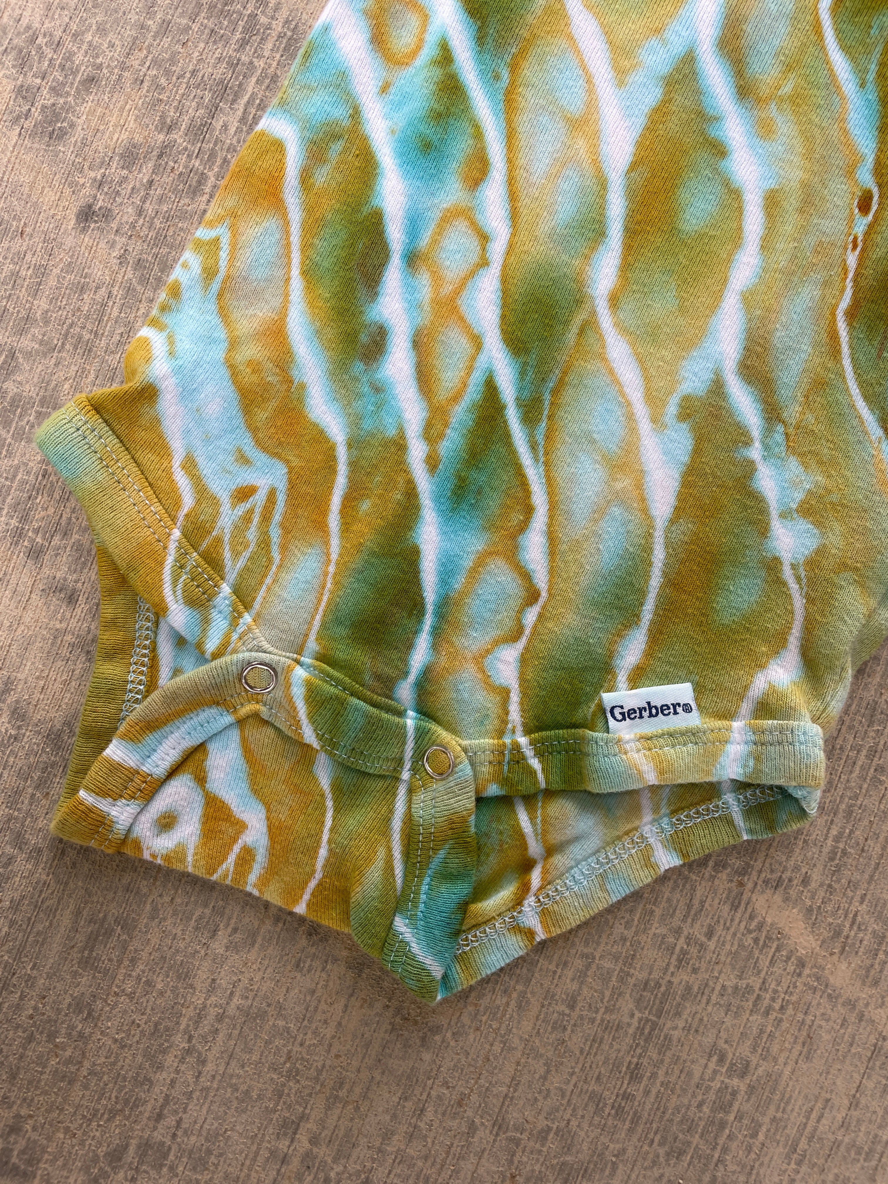 0-3 MO Green and Blue Geode Short Sleeve Tie Dye Baby Onesie