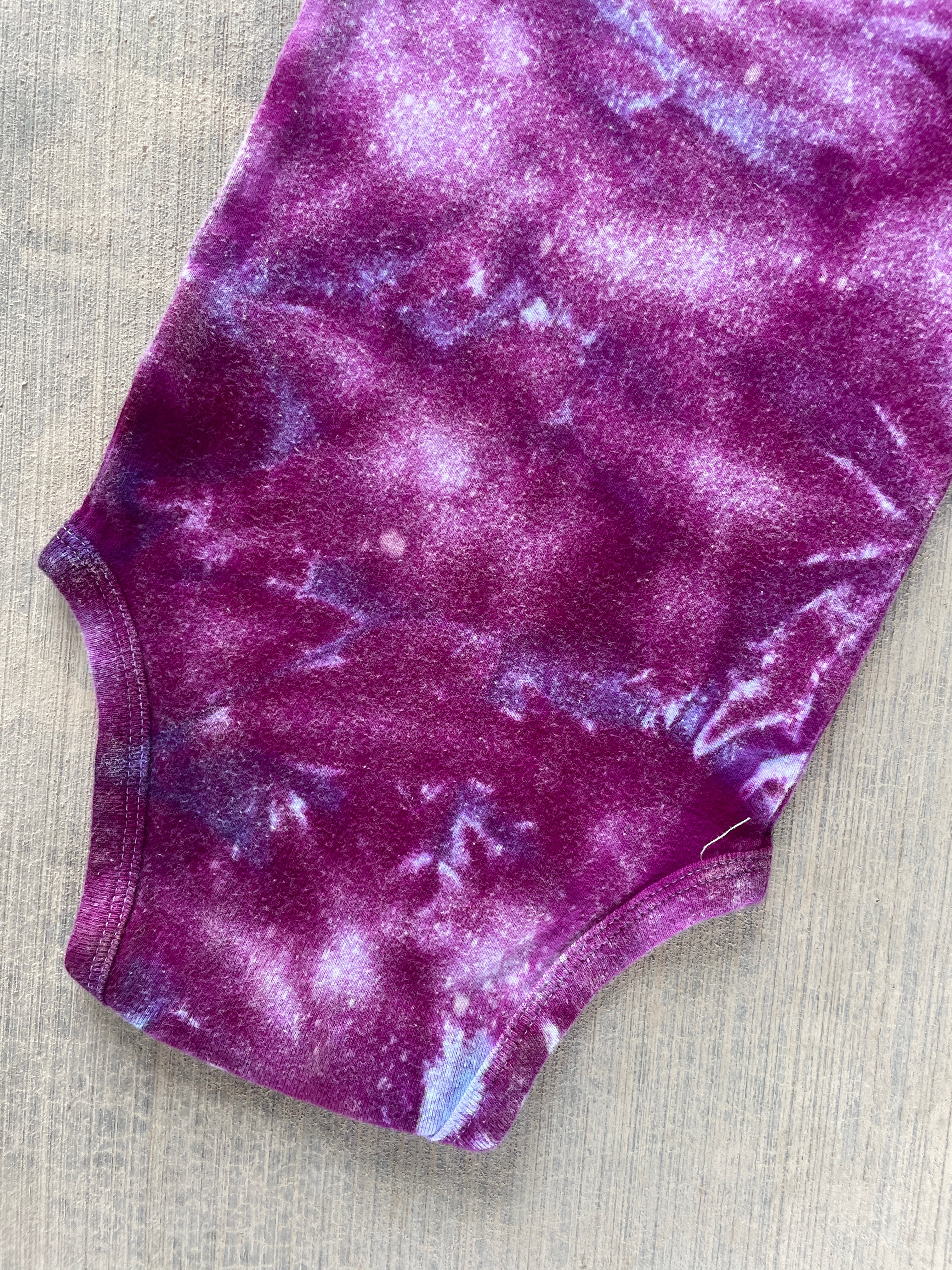 3-6 MO Send It Skull Purple and White Short Sleeve Tie Dye Baby Onesie