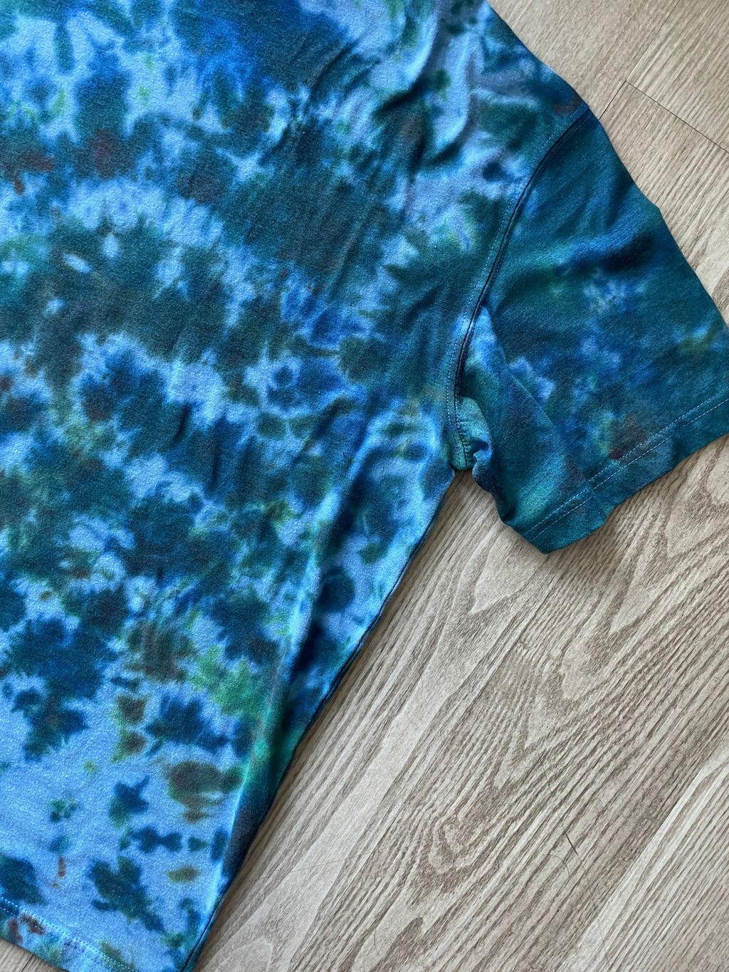 XL Men's Send It Skull Handmade Reverse Tie Dye Short Sleeve T-Shirt | One-Of-a-Kind Upcycled Blue, Green, and Brown Crumpled Top