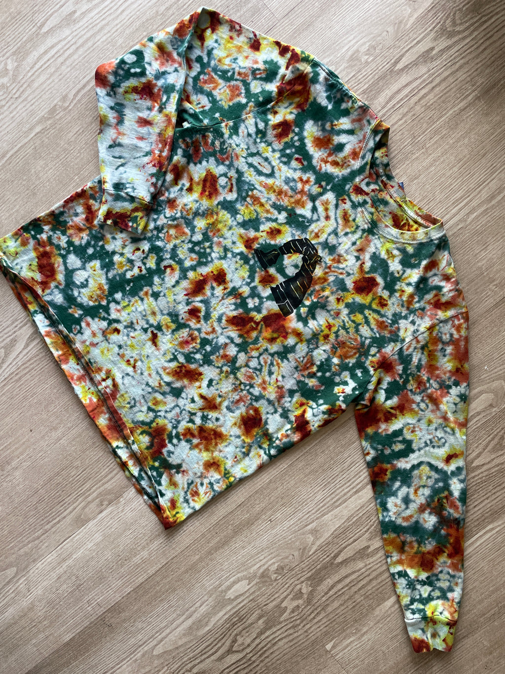 XL Men’s Hand-Printed Delicate Arch Long Sleeve Tie Dye T-Shirt | One-Of-a-Kind Upcycled Green, Yellow, and Orange Desert Colors Graphic Tee