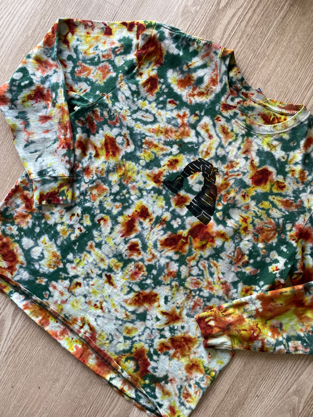 XL Men’s Hand-Printed Delicate Arch Long Sleeve Tie Dye T-Shirt | One-Of-a-Kind Upcycled Green, Yellow, and Orange Desert Colors Graphic Tee