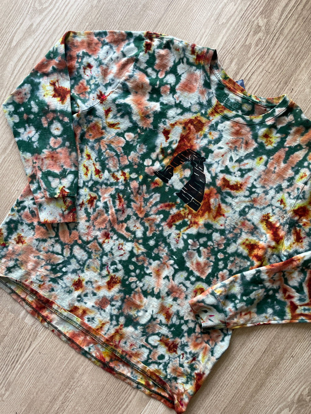 XL Men’s Hand-Printed Delicate Arch Long Sleeve Tie Dye T-Shirt | One-Of-a-Kind Upcycled Green, Yellow, and Orange Desert Colors Graphic Tee