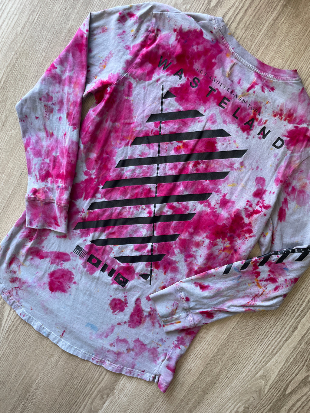 LARGE Men’s Cotton:On Los Angeles/New York Wasteland Handmade Tie Dye Long Sleeve T-Shirt | One-Of-a-Kind Gray and Pink Short Sleeve