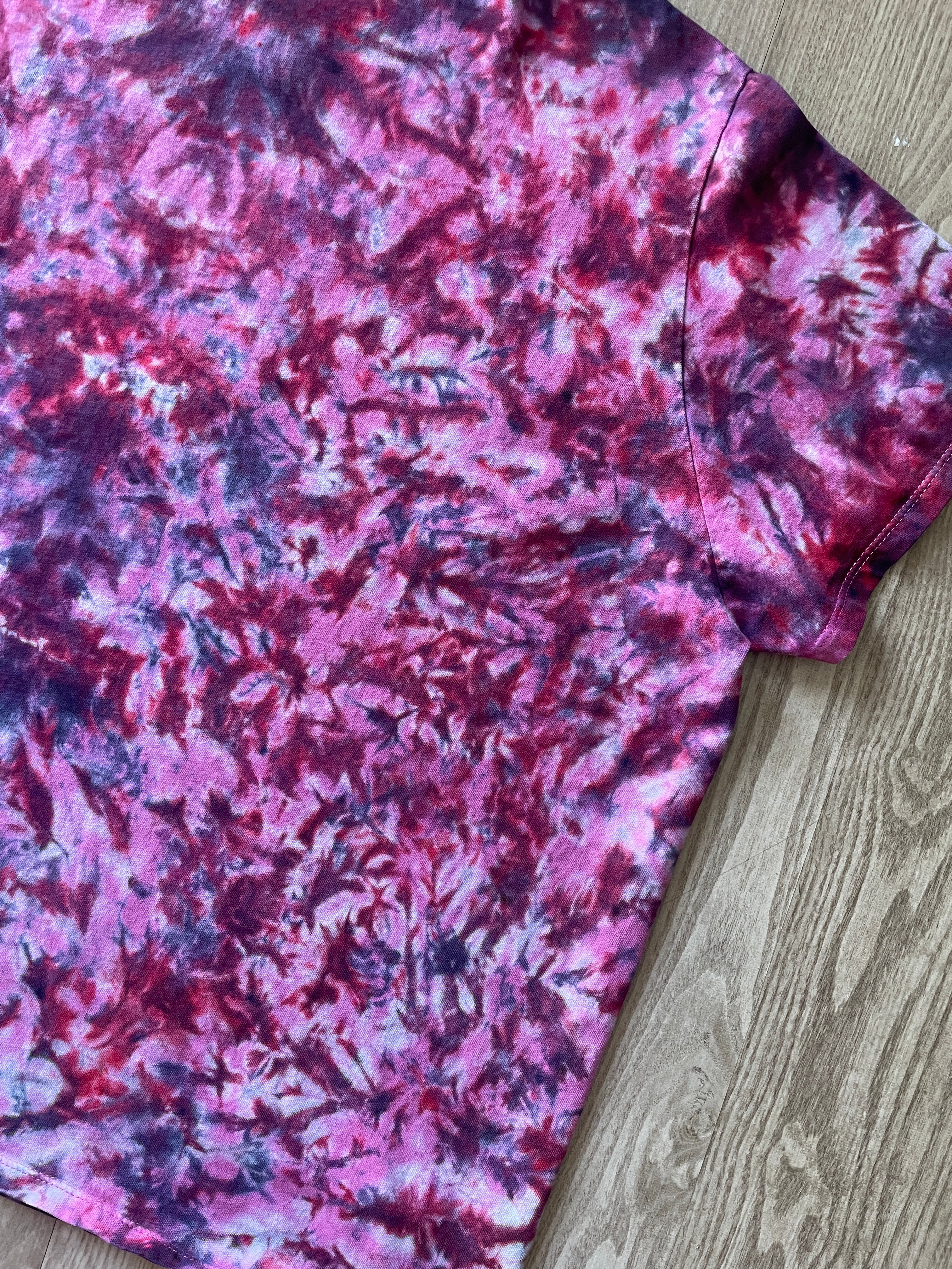 2/3XL Women's Send It Skull Handmade Reverse Tie Dye Short Sleeve T-Shirt | One-Of-a-Kind Upcycled Maroon, Pink, and Black Crumpled Top