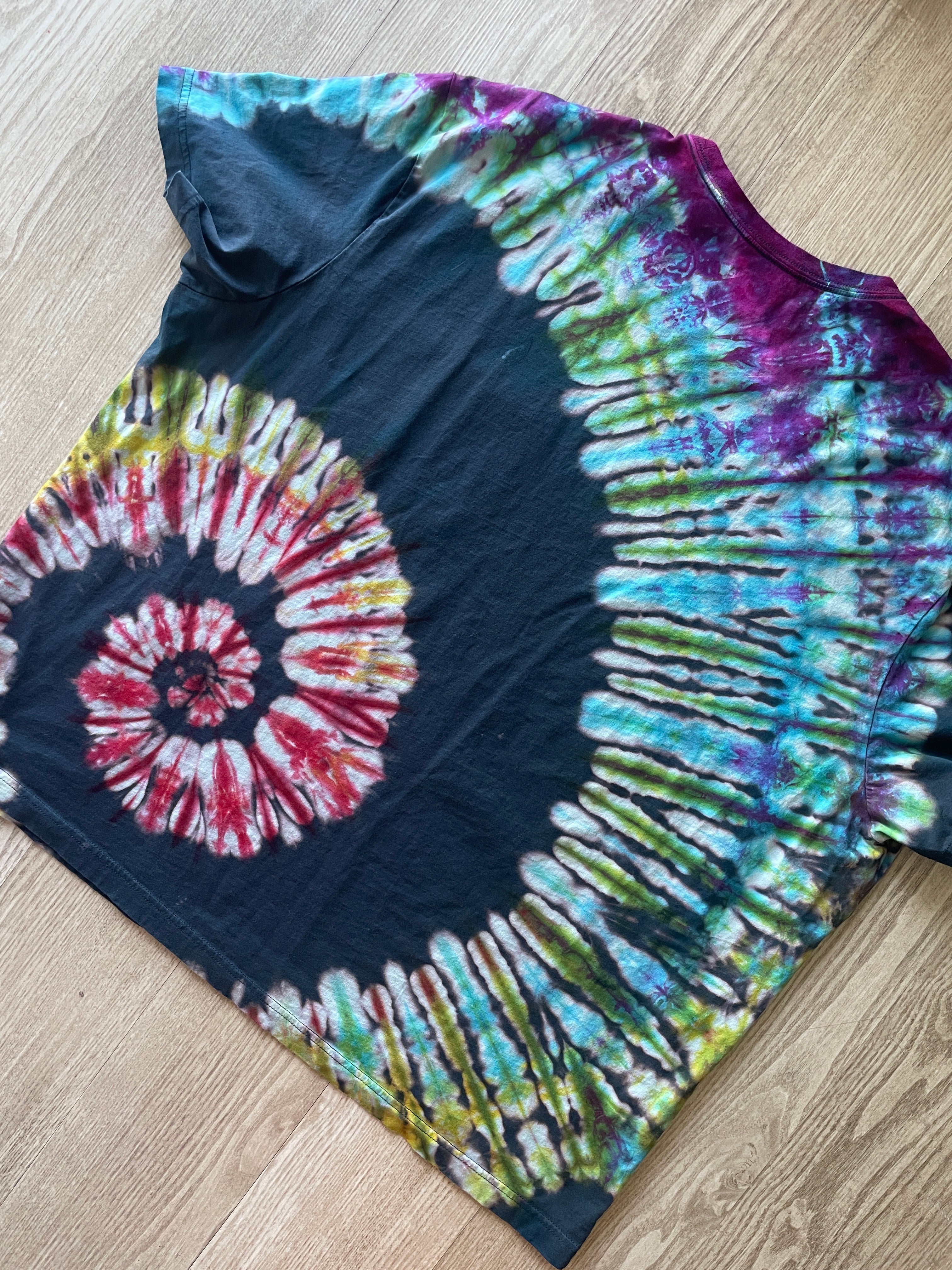 3XL Men’s Handprinted Climbing Shoe Reverse Tie Dye Handmade T-Shirt | One-Of-a-Kind Black and Rainbow Spiral Short Sleeve
