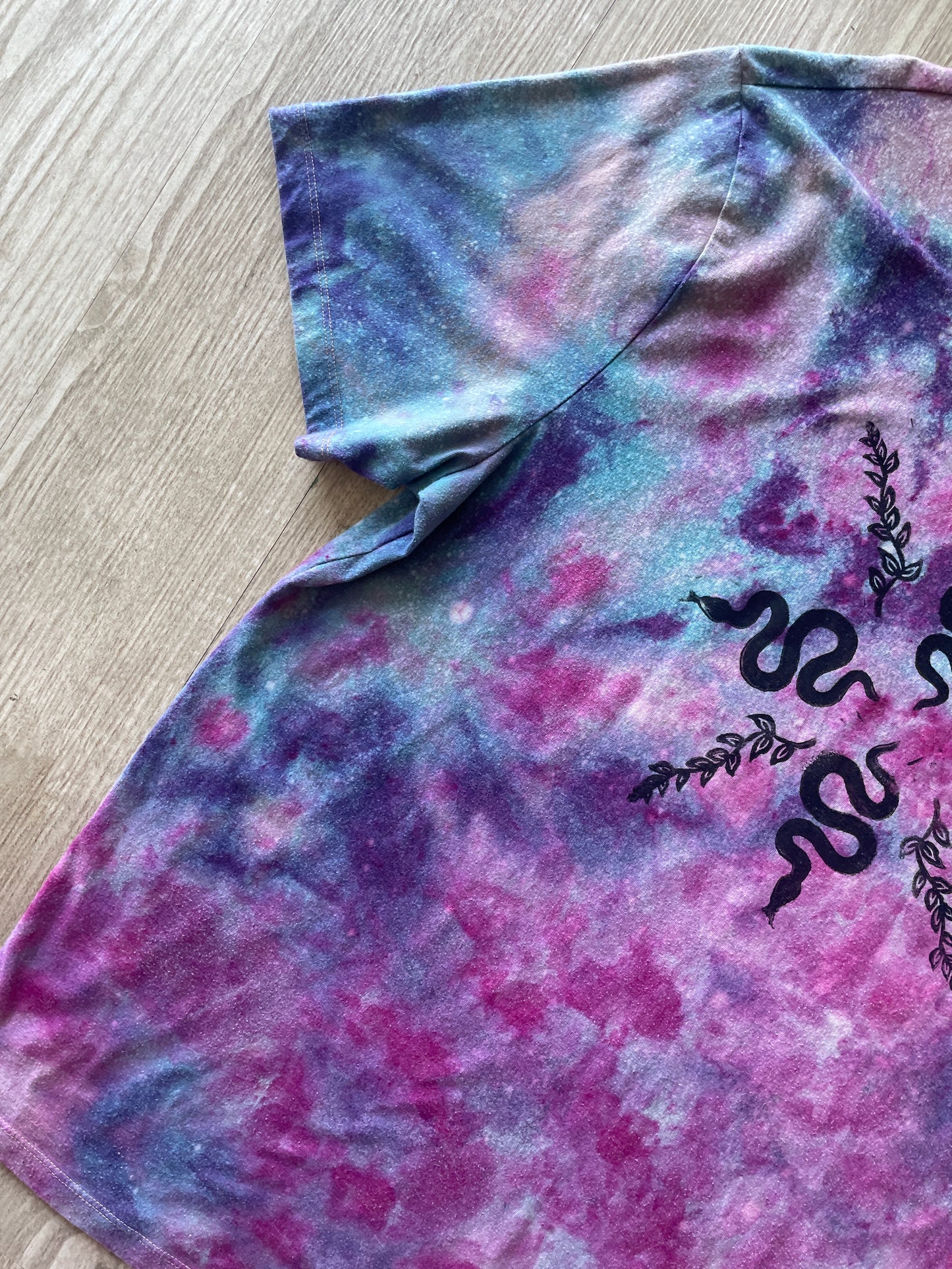 2XL Men's Handprinted Snakes and Vines Galaxy Tie Dye Short Sleeve T-Shirt | One-Of-a-Kind Upcycled Purple, Pink, and Blue Ice Dye Top