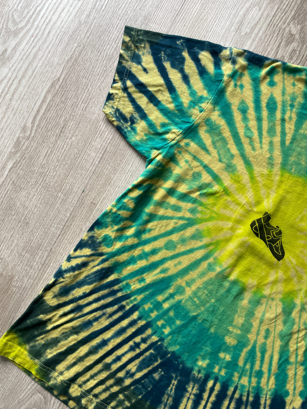 LARGE Men’s Climbing Shoe Handmade Tie Dyed T-Shirt | One-Of-a-Kind Yellow, Blue, and Green Pleated Short Sleeve