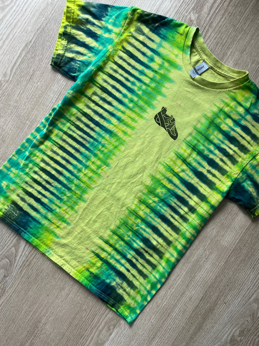 LARGE Men’s Climbing Shoe Handmade Tie Dyed T-Shirt | One-Of-a-Kind Yellow, Blue, and Green Pleated Short Sleeve