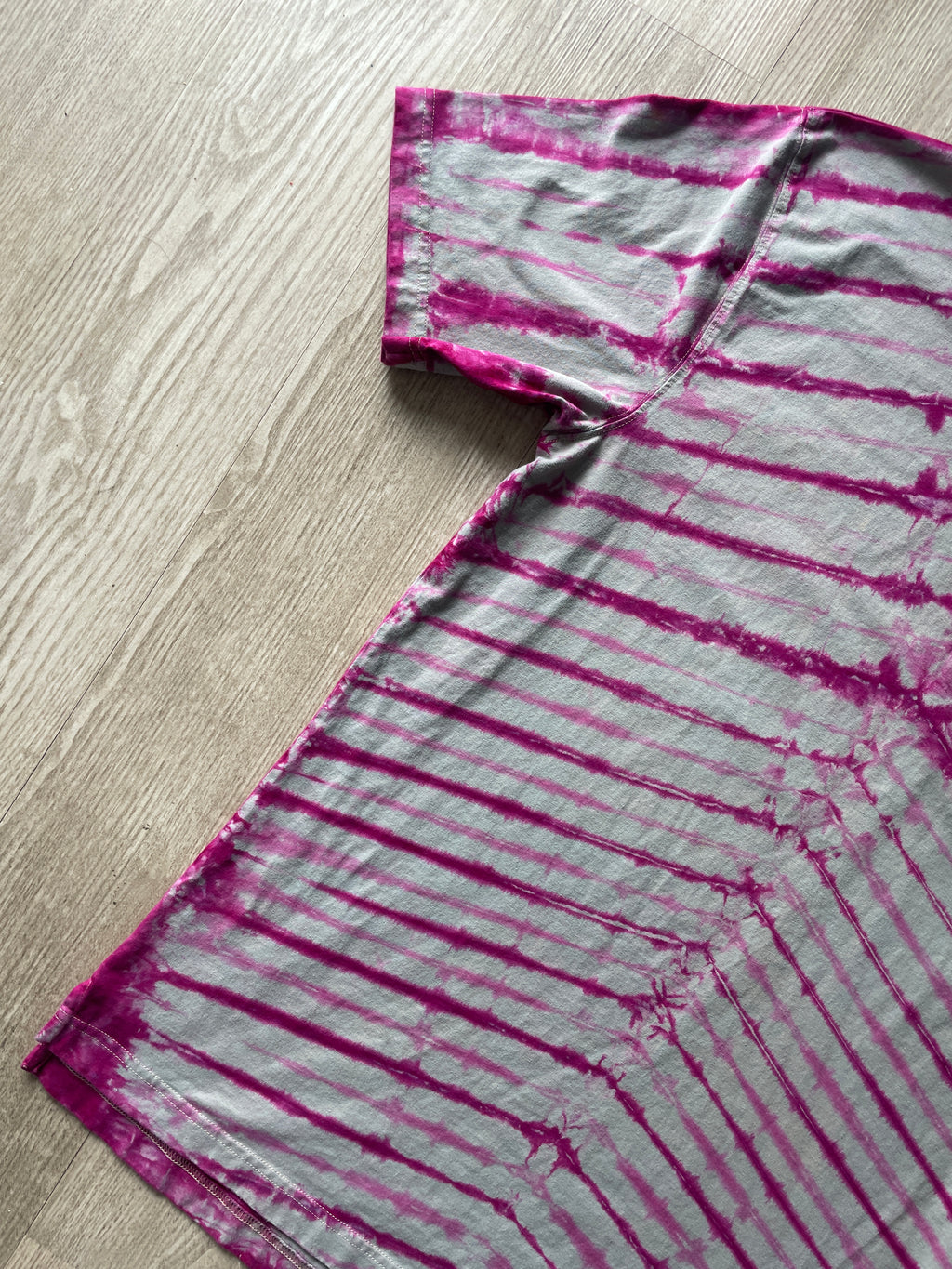 LARGE (Tall) Men’s Climbing Shoe Handmade Tie Dyed T-Shirt | One-Of-a-Kind Gray and Pink Pleated Short Sleeve