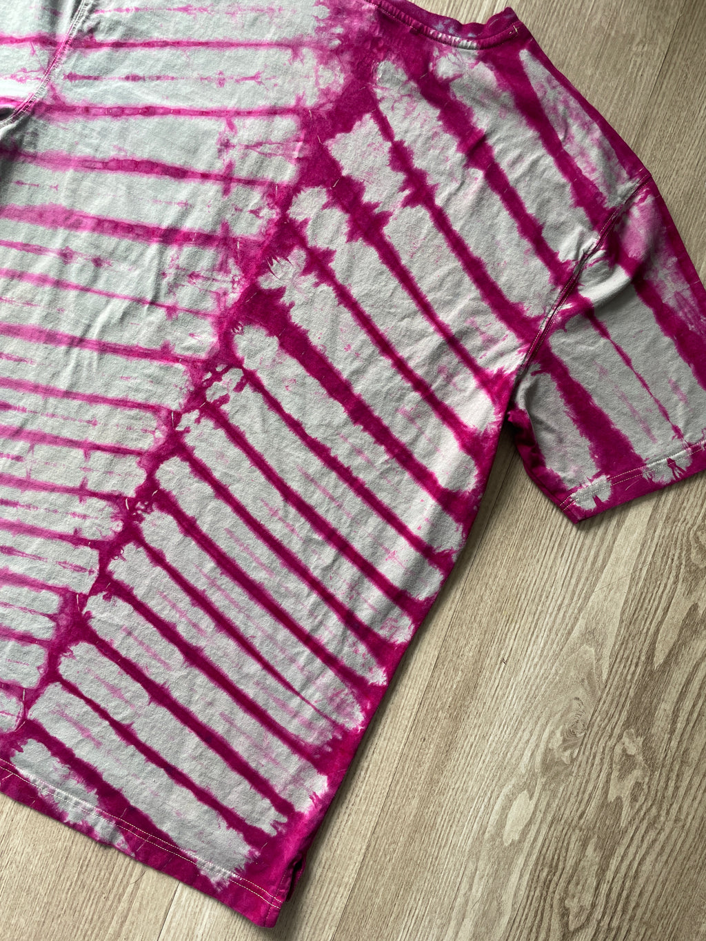 LARGE (Tall) Men’s Climbing Shoe Handmade Tie Dyed T-Shirt | One-Of-a-Kind Gray and Pink Pleated Short Sleeve