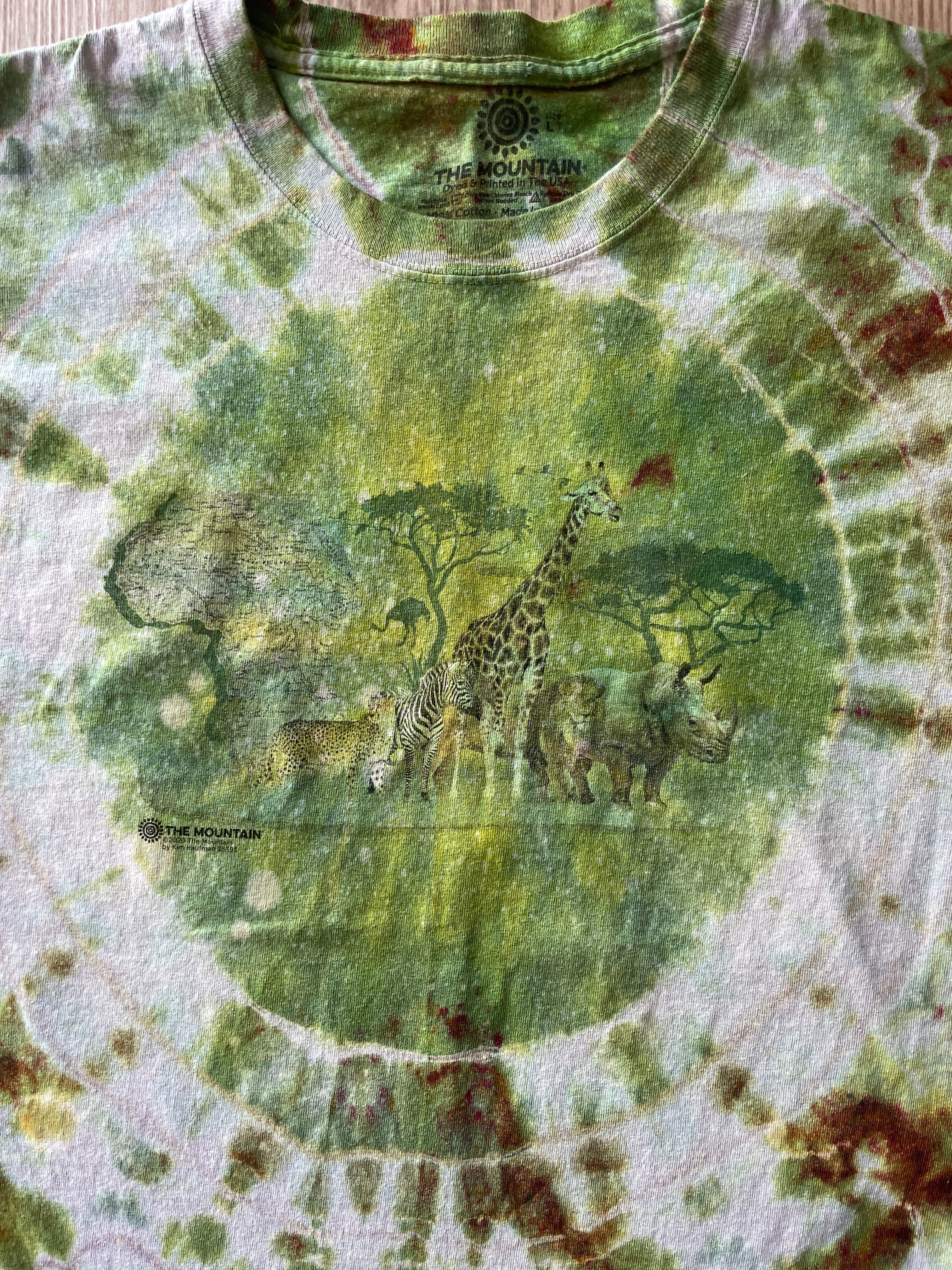 LARGE Men’s African Safari Handmade Tie Dye Geode Short Sleeve T-Shirt | One-Of-a-Kind Upcycled Green and White Handmade Reverse Tie Dye Top