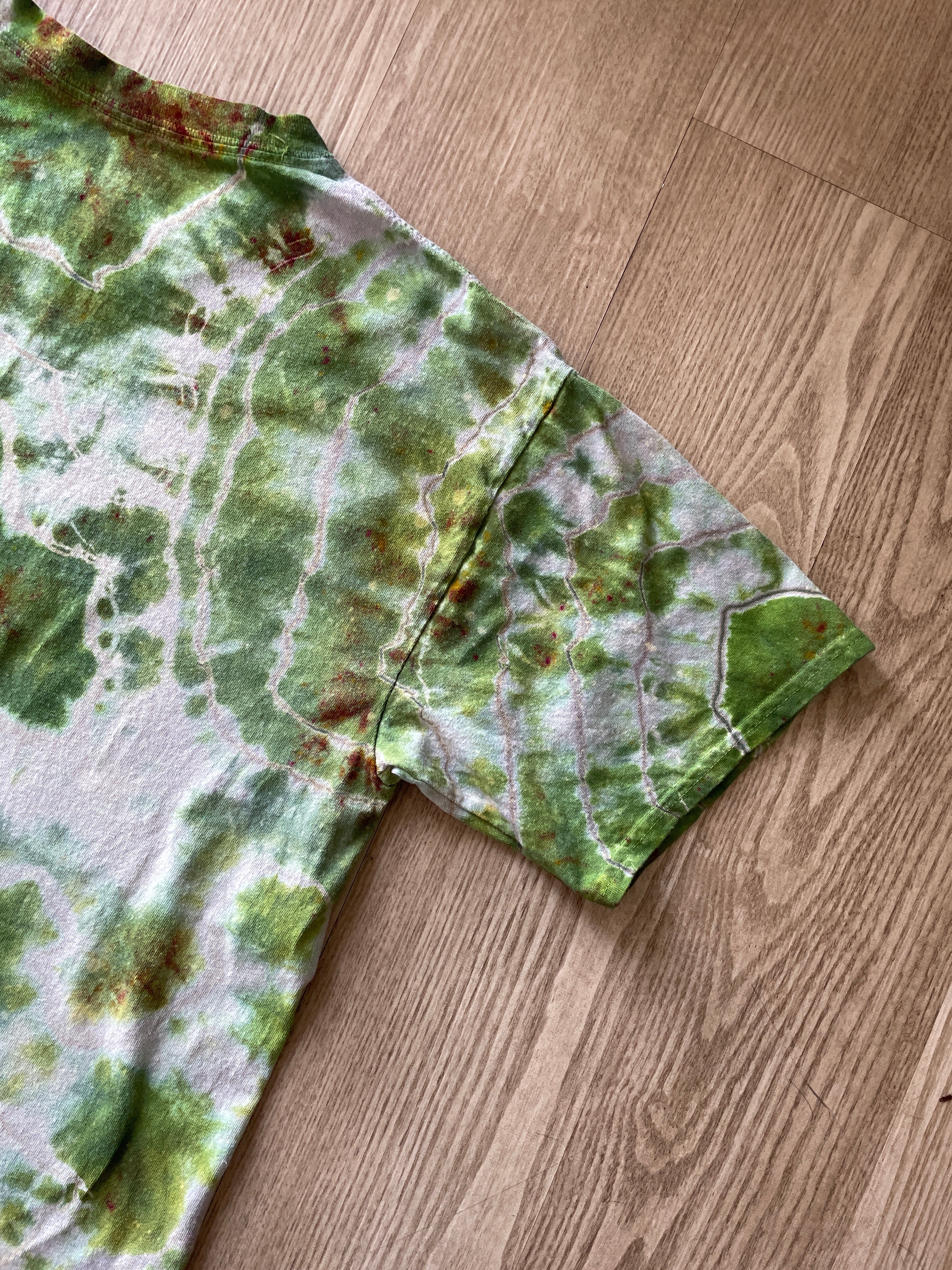 LARGE Men’s African Safari Handmade Tie Dye Geode Short Sleeve T-Shirt | One-Of-a-Kind Upcycled Green and White Handmade Reverse Tie Dye Top