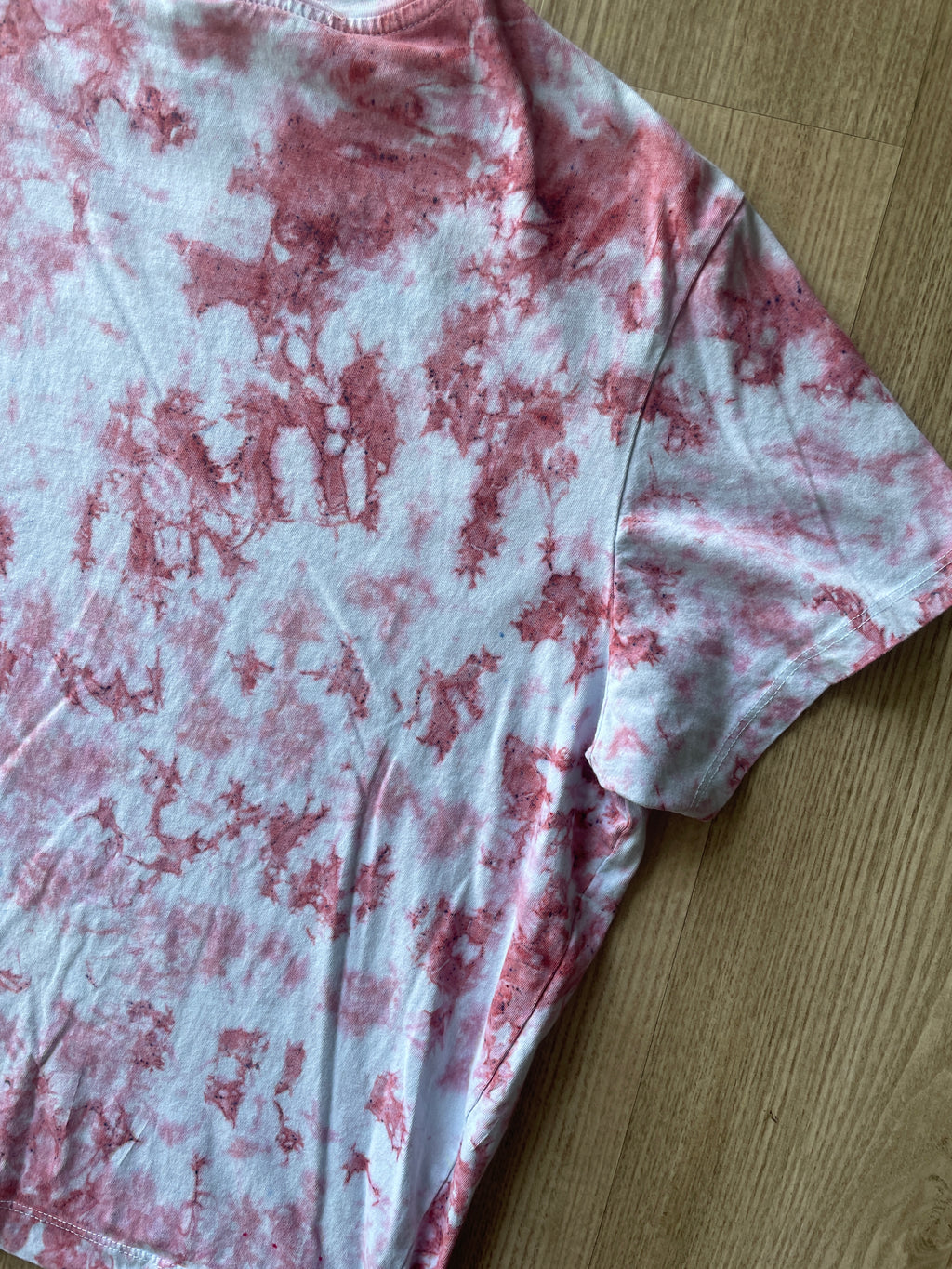 XL Women’s Prickly Pear Cactus Tie Dye T-Shirt | One-Of-a-Kind Pastel Pink and White Crumpled Short Sleeve