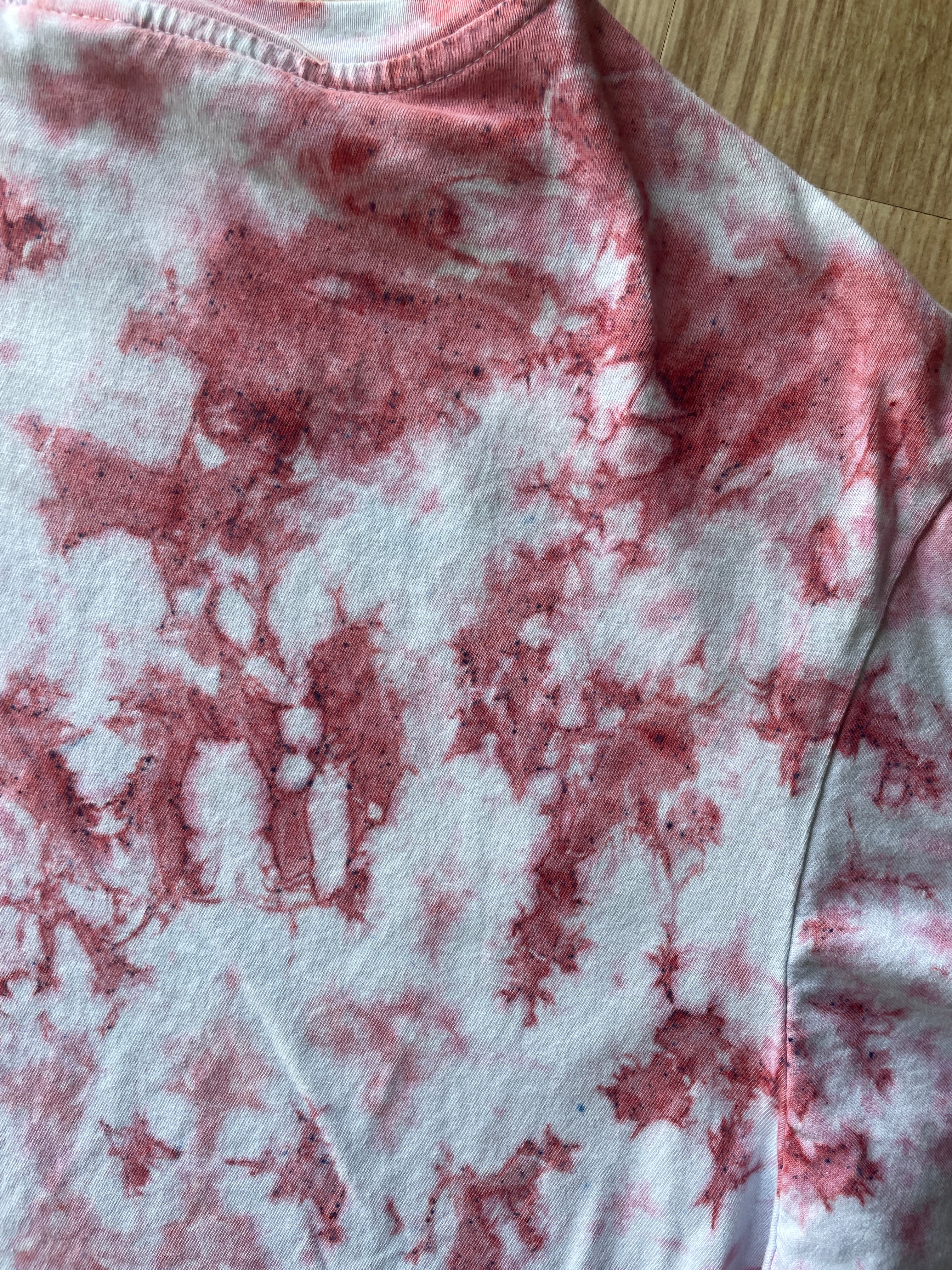 XL Women’s Prickly Pear Cactus Tie Dye T-Shirt | One-Of-a-Kind Pastel Pink and White Crumpled Short Sleeve