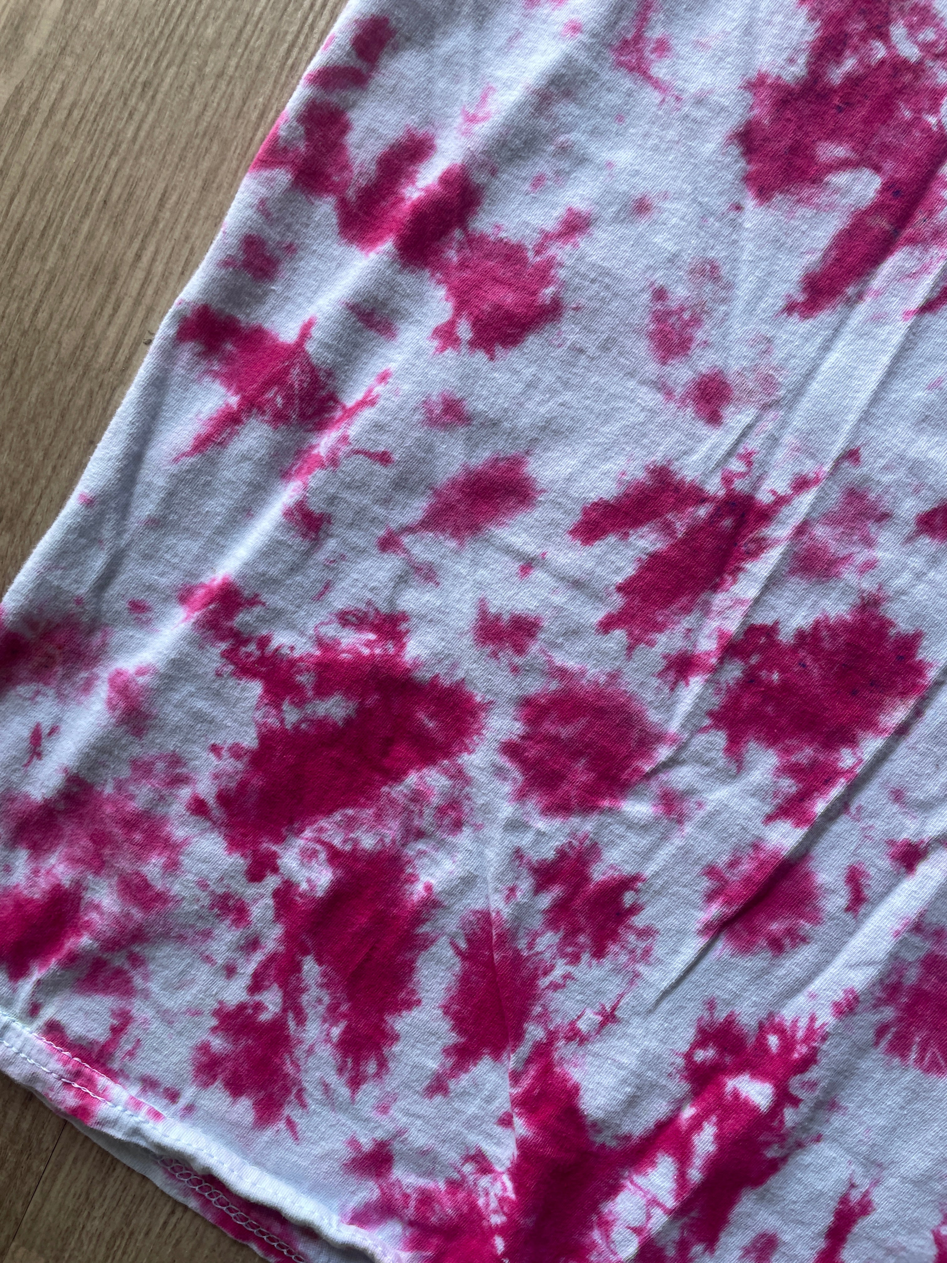 2XL Men's Prickly Pear Cactus Tie Dye T-Shirt | One-Of-a-Kind Pink and White Crumpled Short Sleeve