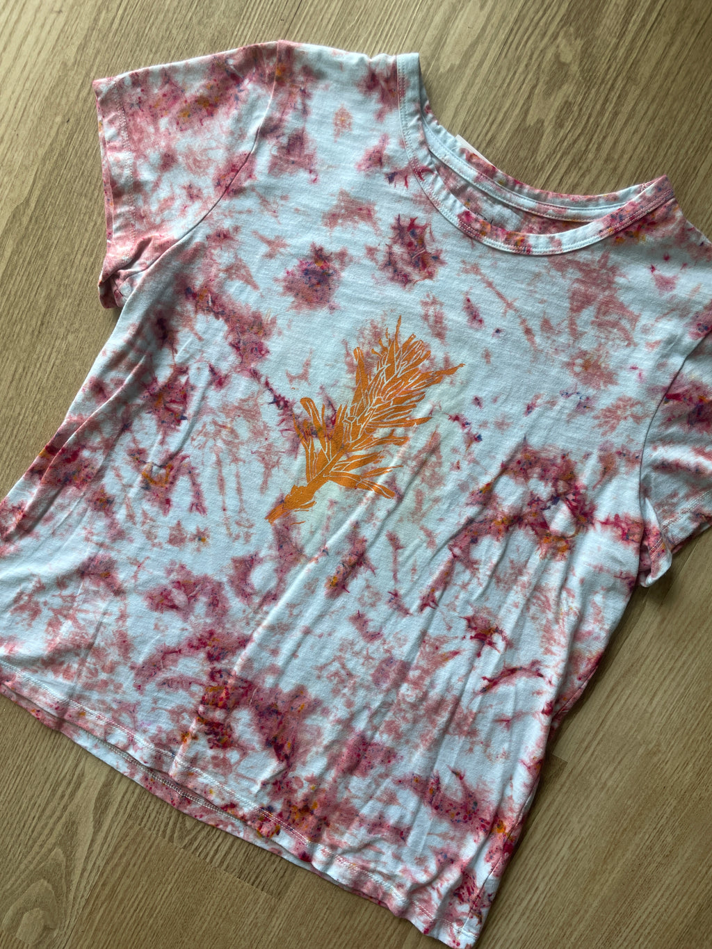 LARGE Women's Indian Paintbrush Tie Dye T-Shirt | One-Of-a-Kind Pastel Pink and White Crumpled Short Sleeve