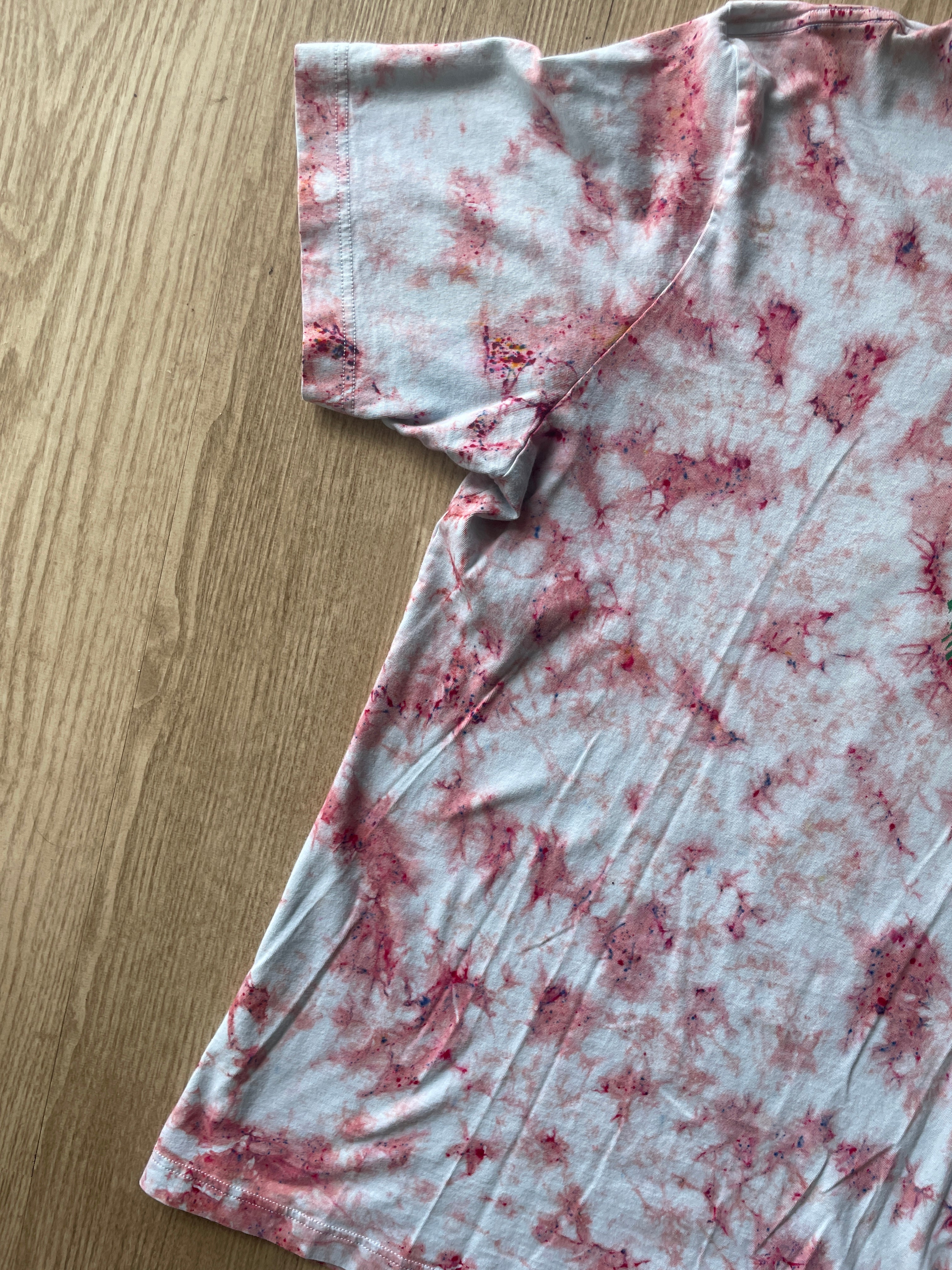 MEDIUM Men’s Monstera Leaf Tie Dye T-Shirt | One-Of-a-Kind Pastel Pink and White Crumpled Short Sleeve