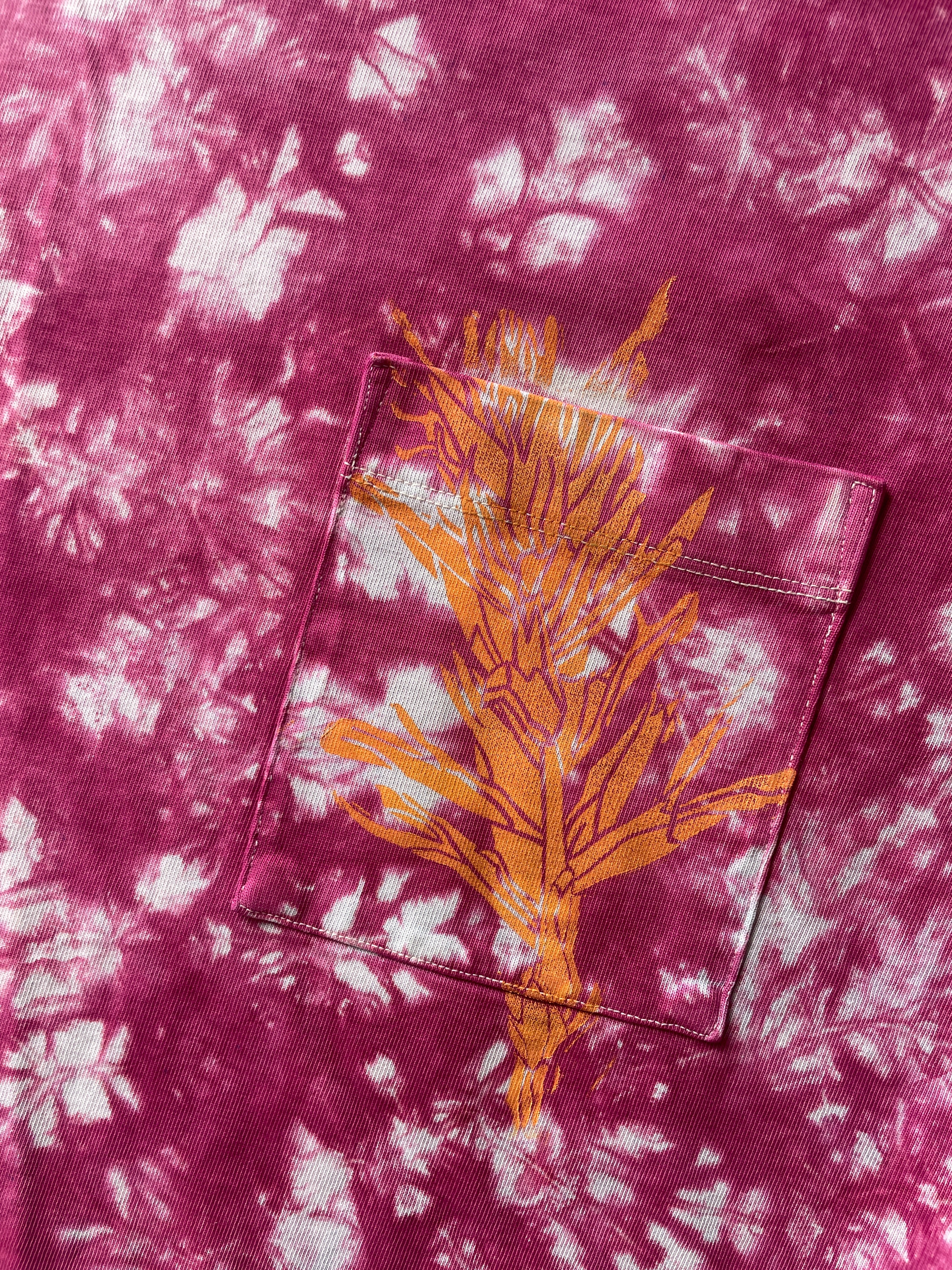 XS/S Women’s Indian Paintbrush Tie Dye Cropped T-Shirt | One-Of-a-Kind Athleta Pink and Plum Crumpled Long Sleeve