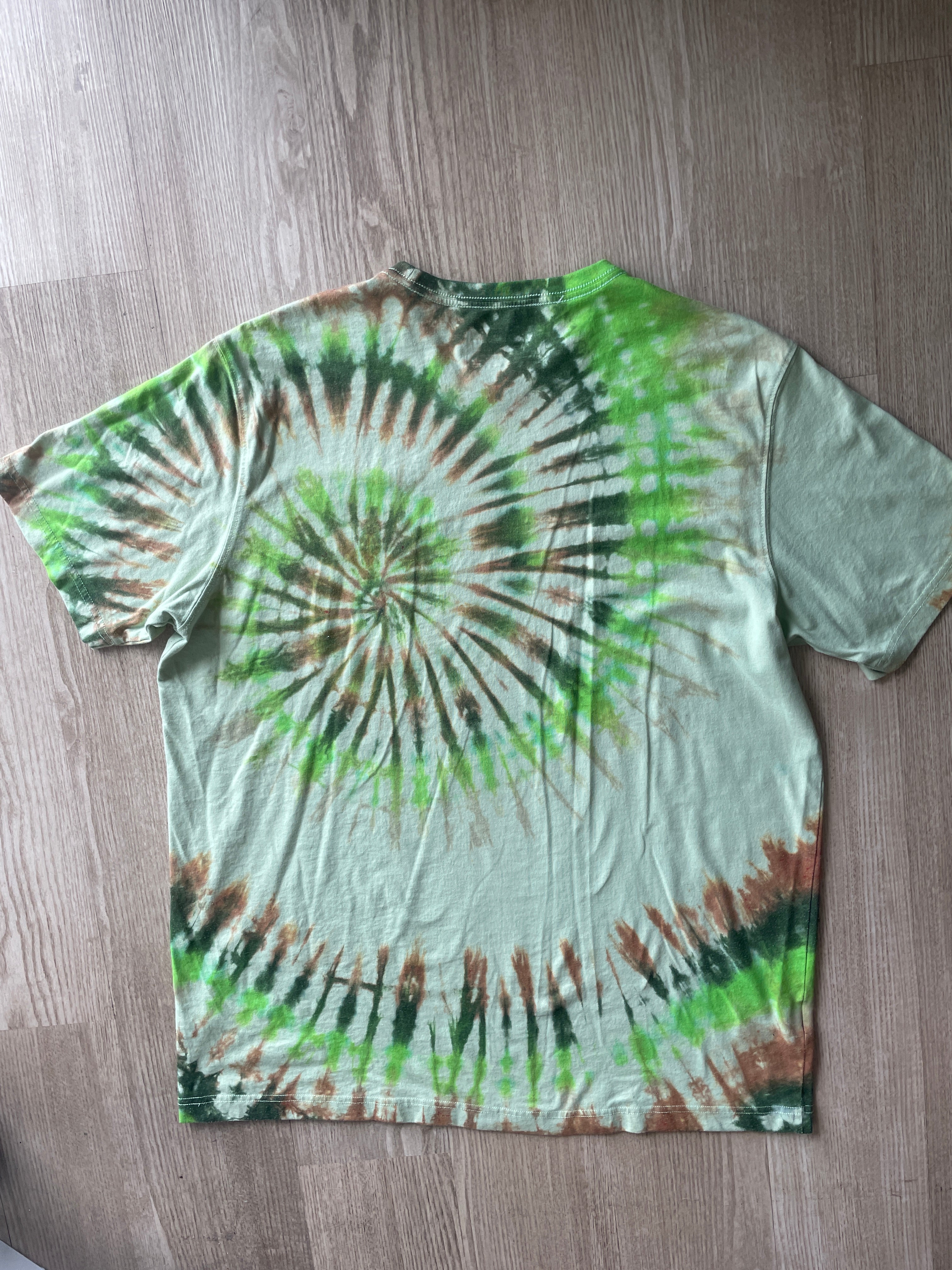 XL Tall Men’s Eddie Bauer Saguaro Cactus Earth Tones Handmade Tie Dye T-Shirt | One-Of-a-Kind Pastel Yellow and Green Short Sleeve