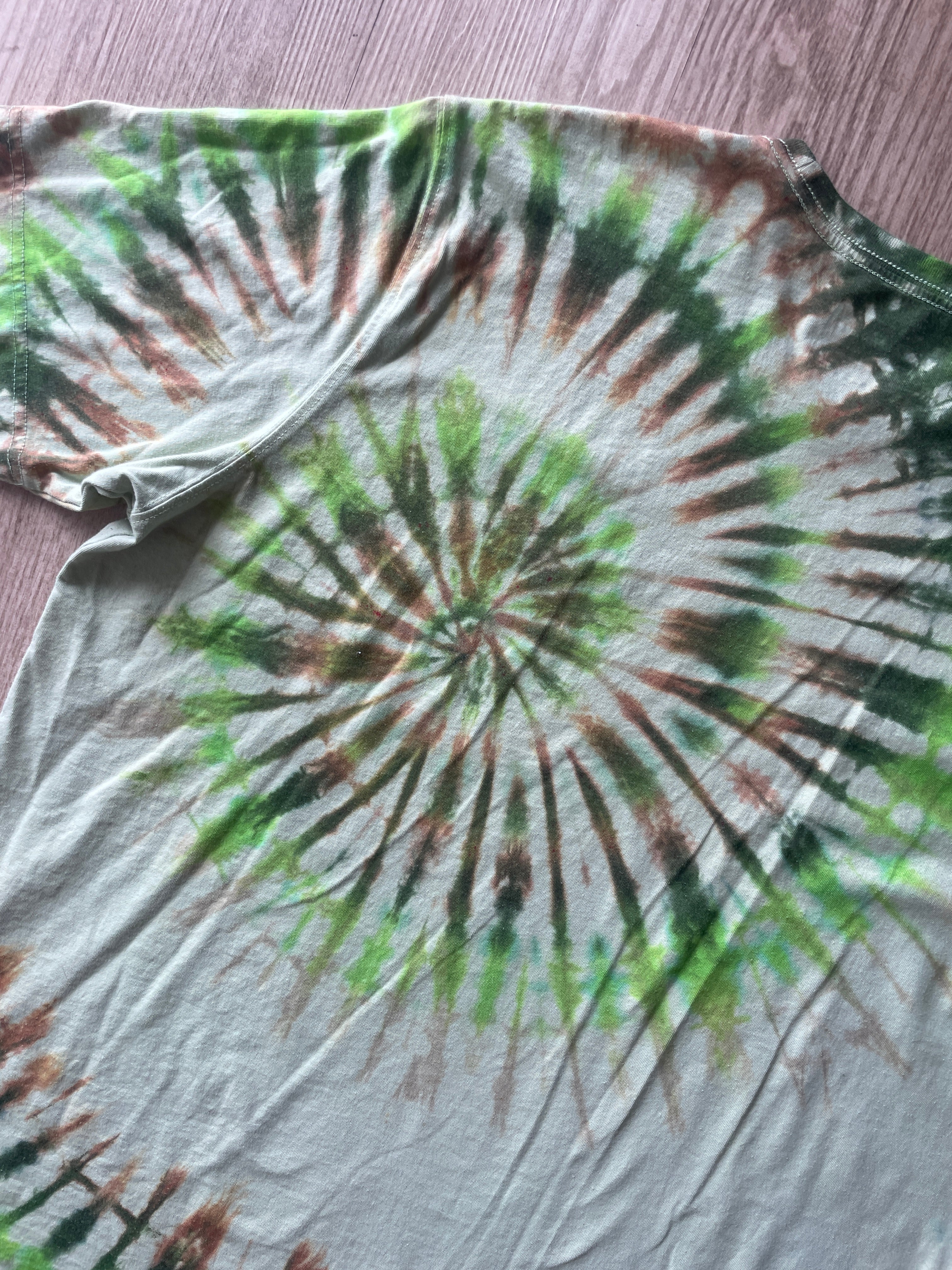 XL Tall Men’s Eddie Bauer Saguaro Cactus Earth Tones Handmade Tie Dye T-Shirt | One-Of-a-Kind Pastel Yellow and Green Short Sleeve