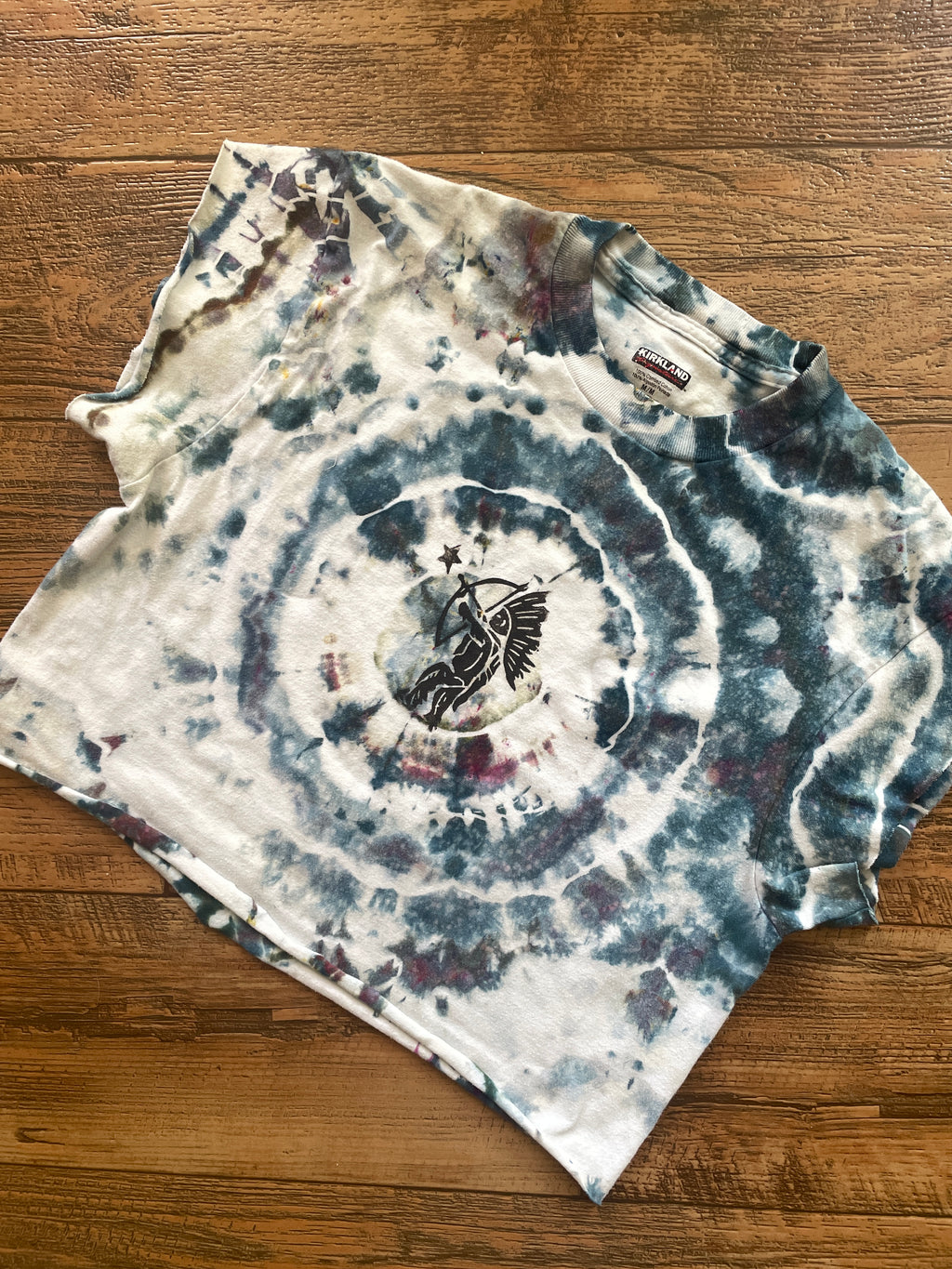 Indian Shooting Star Handmade Tie Dye Crop Top (Men's Medium)